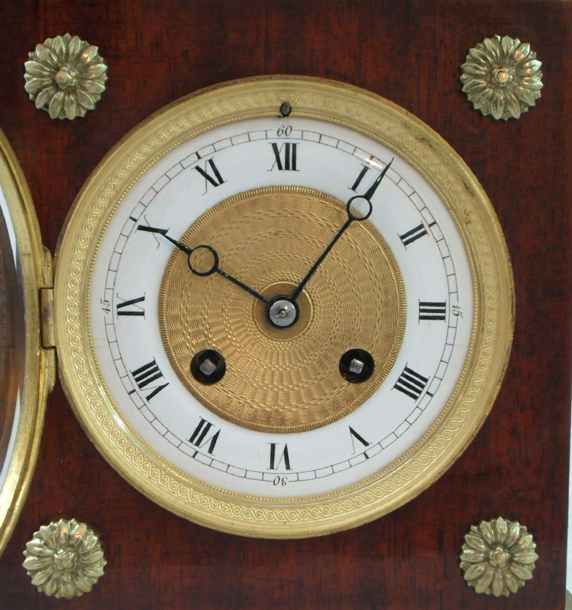 Belle Époque French Belle Epoque Mahogany Mantel Clock with Side Viewing Windows