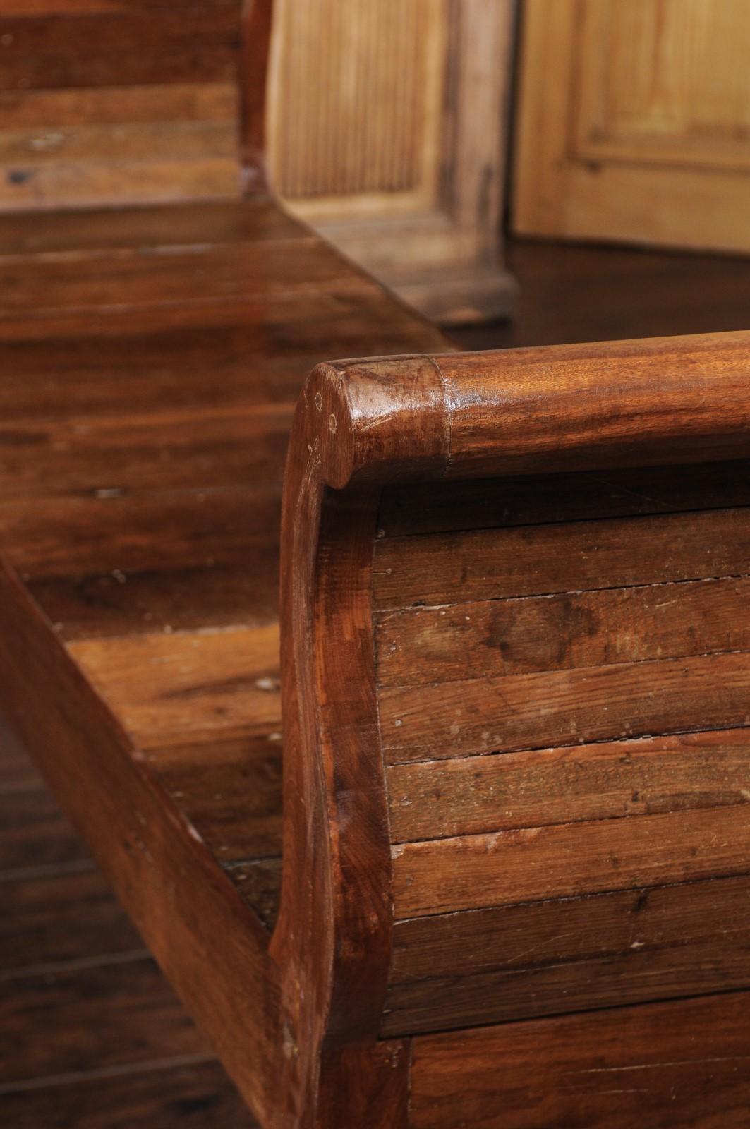 French Belle Époque Oak Backless Bench with Out-Scrolling Arms and Turned Legs 6