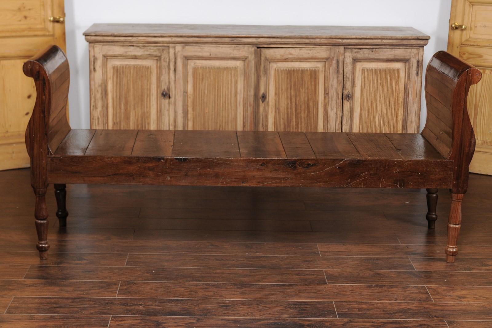 French Belle Époque Oak Backless Bench with Out-Scrolling Arms and Turned Legs 2