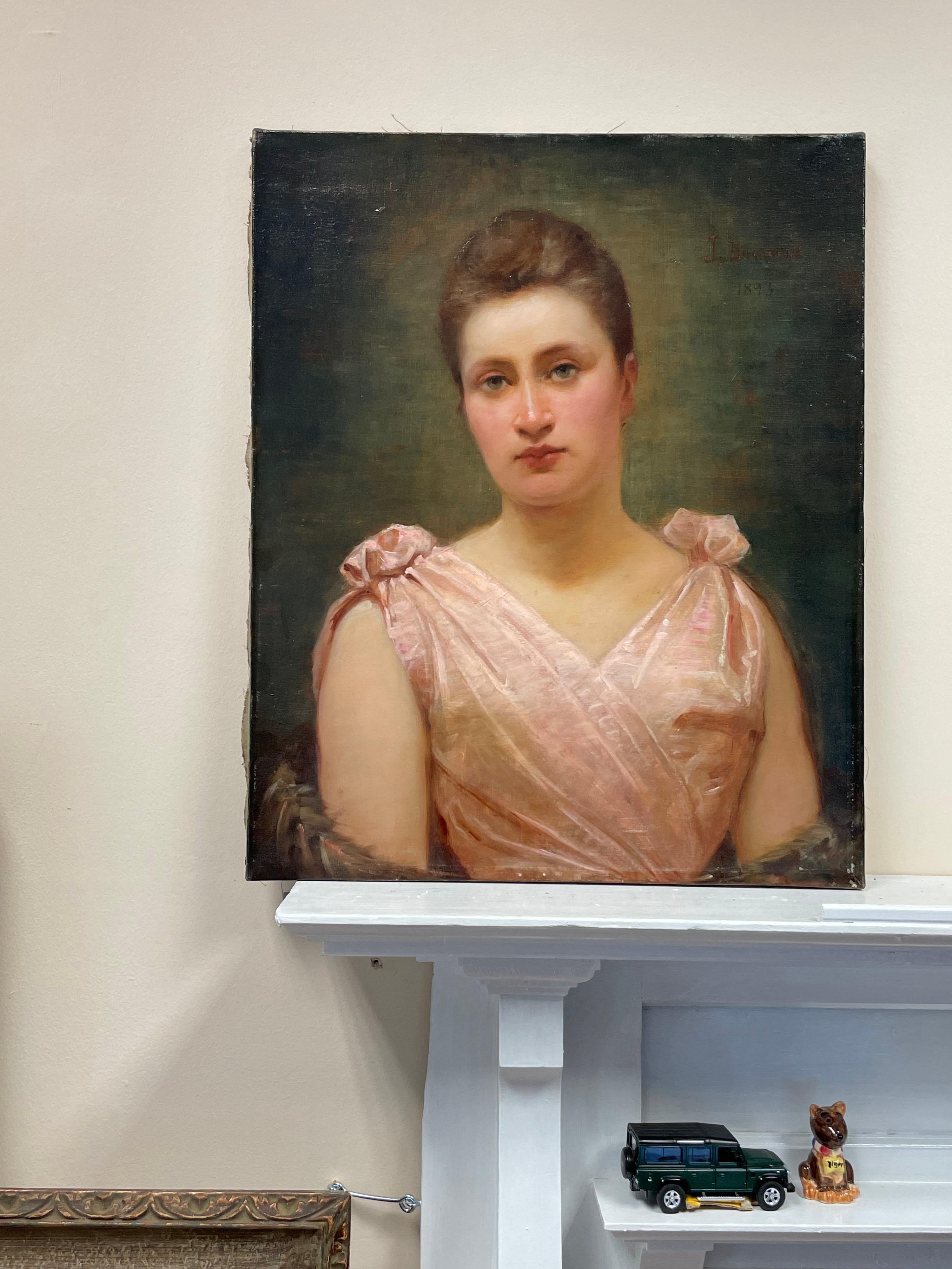 Portrait à l'huile original d'une femme en robe rose de la période Belle Époque des années 1890, signé - Painting de French Belle Epoque