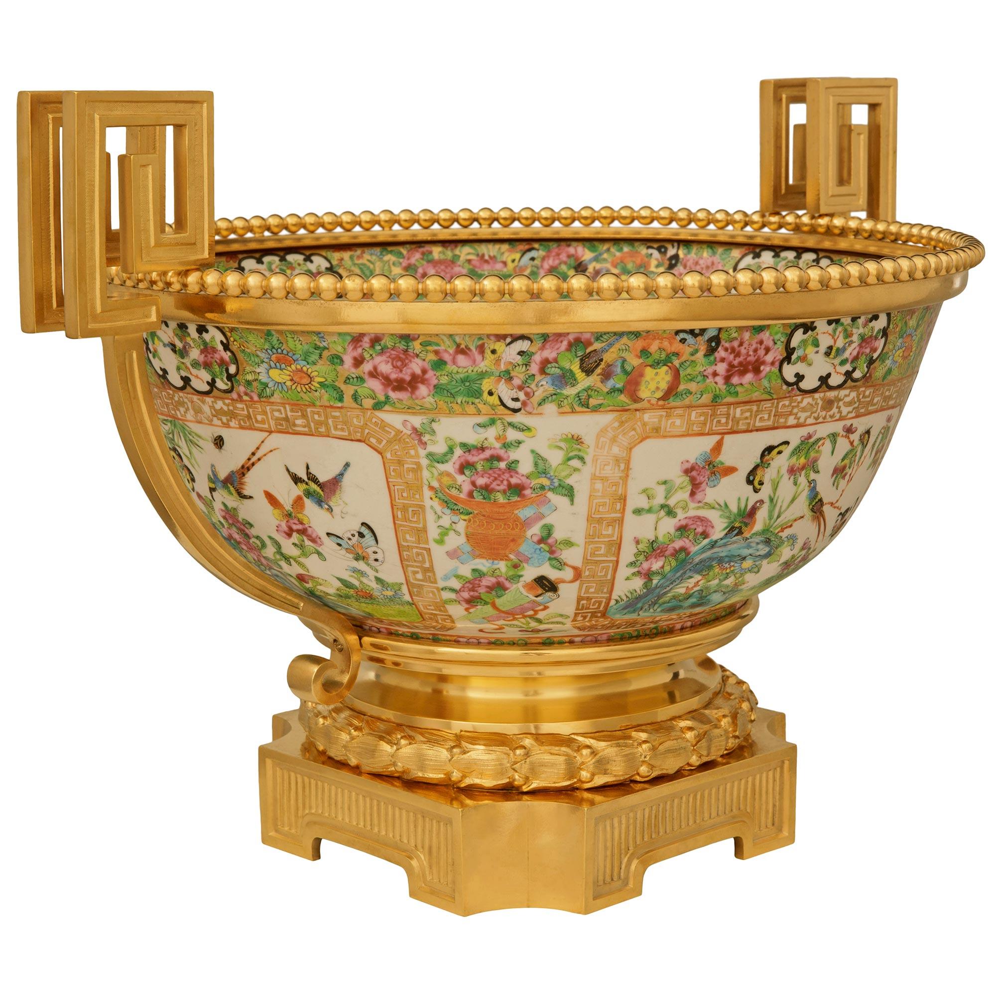 Belle Époque French Belle Epoque Period Famille Rose Porcelain and Ormolu centerpiece urn For Sale