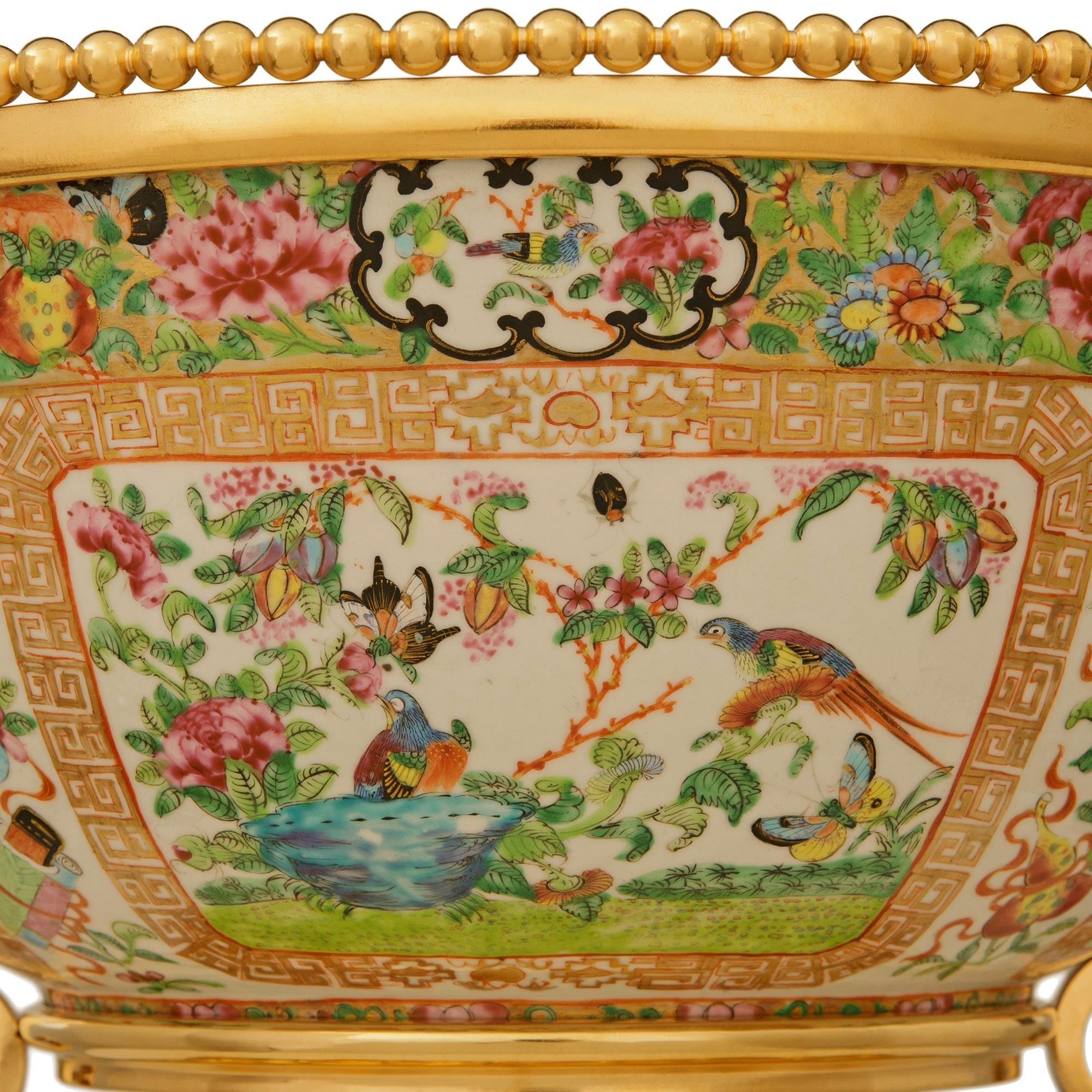 French Belle Epoque Period Famille Rose Porcelain and Ormolu centerpiece urn For Sale 2