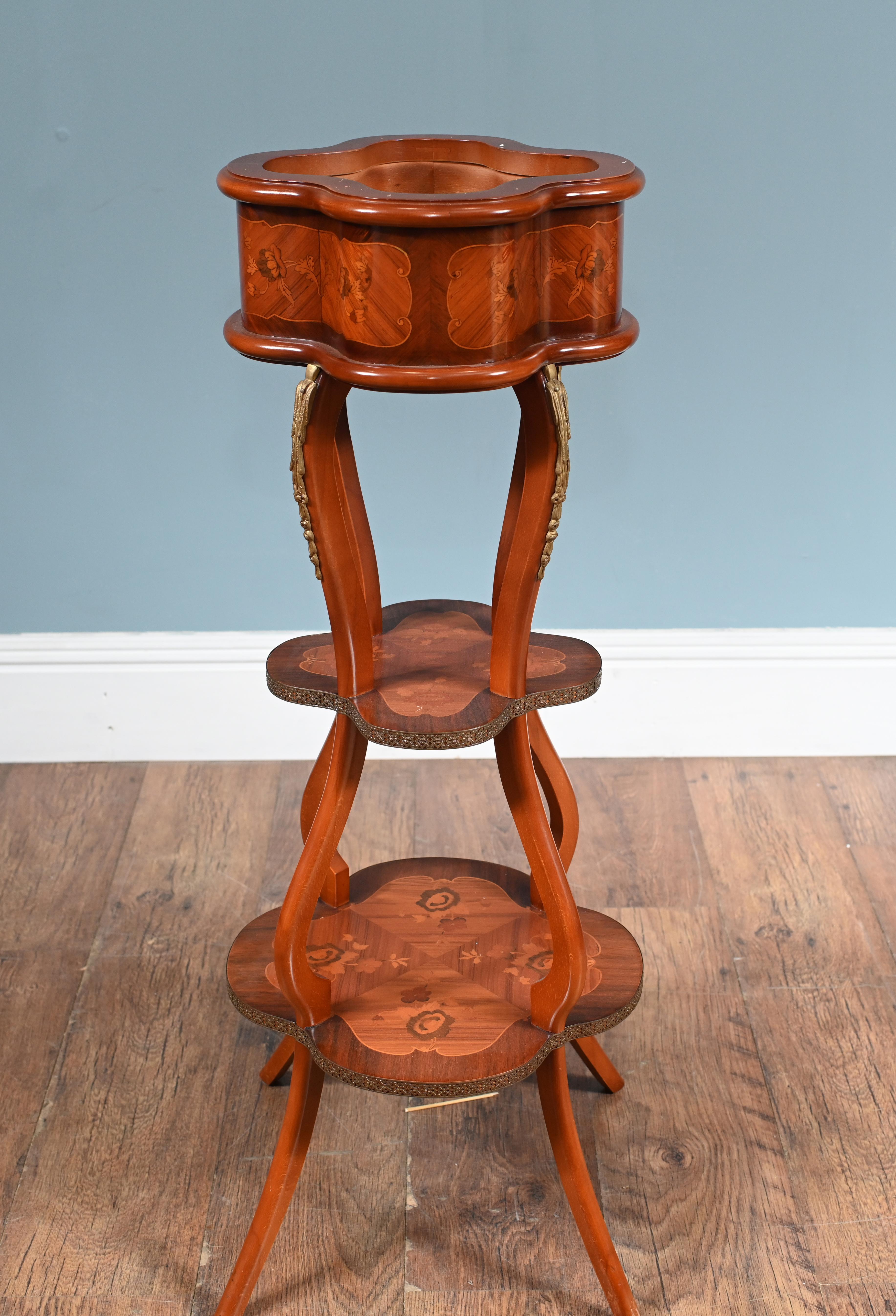 French Provincial French Belle Epoque Planter Stand Jardiniere For Sale