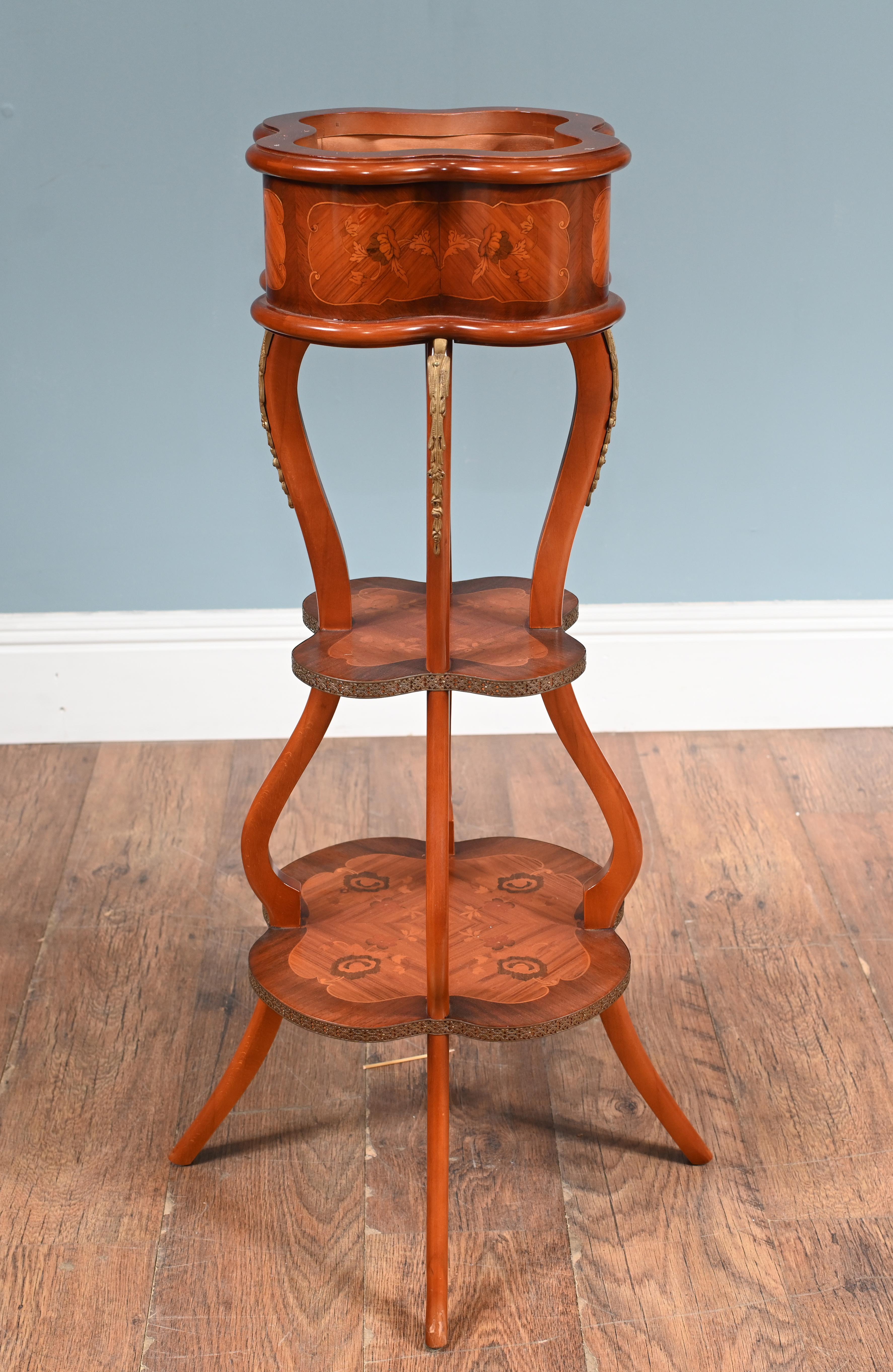 French Belle Epoque Planter Stand Jardiniere For Sale 1