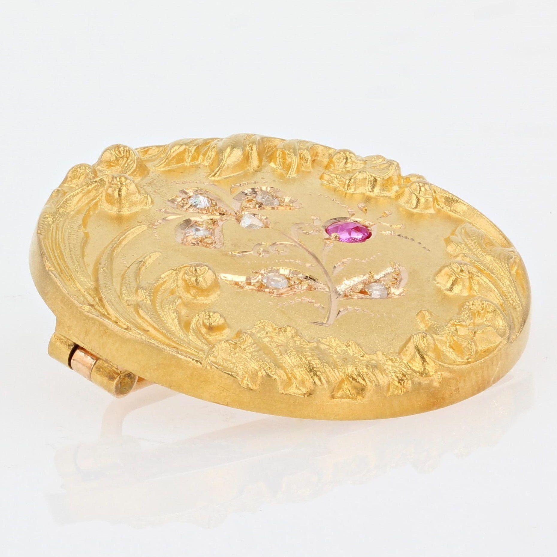 French Belle Epoque Ruby Diamond Floral Pattern 18 Karat Yellow Gold Brooch In Excellent Condition For Sale In Poitiers, FR