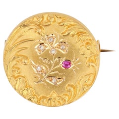 Antique French Belle Epoque Ruby Diamond Floral Pattern 18 Karat Yellow Gold Brooch