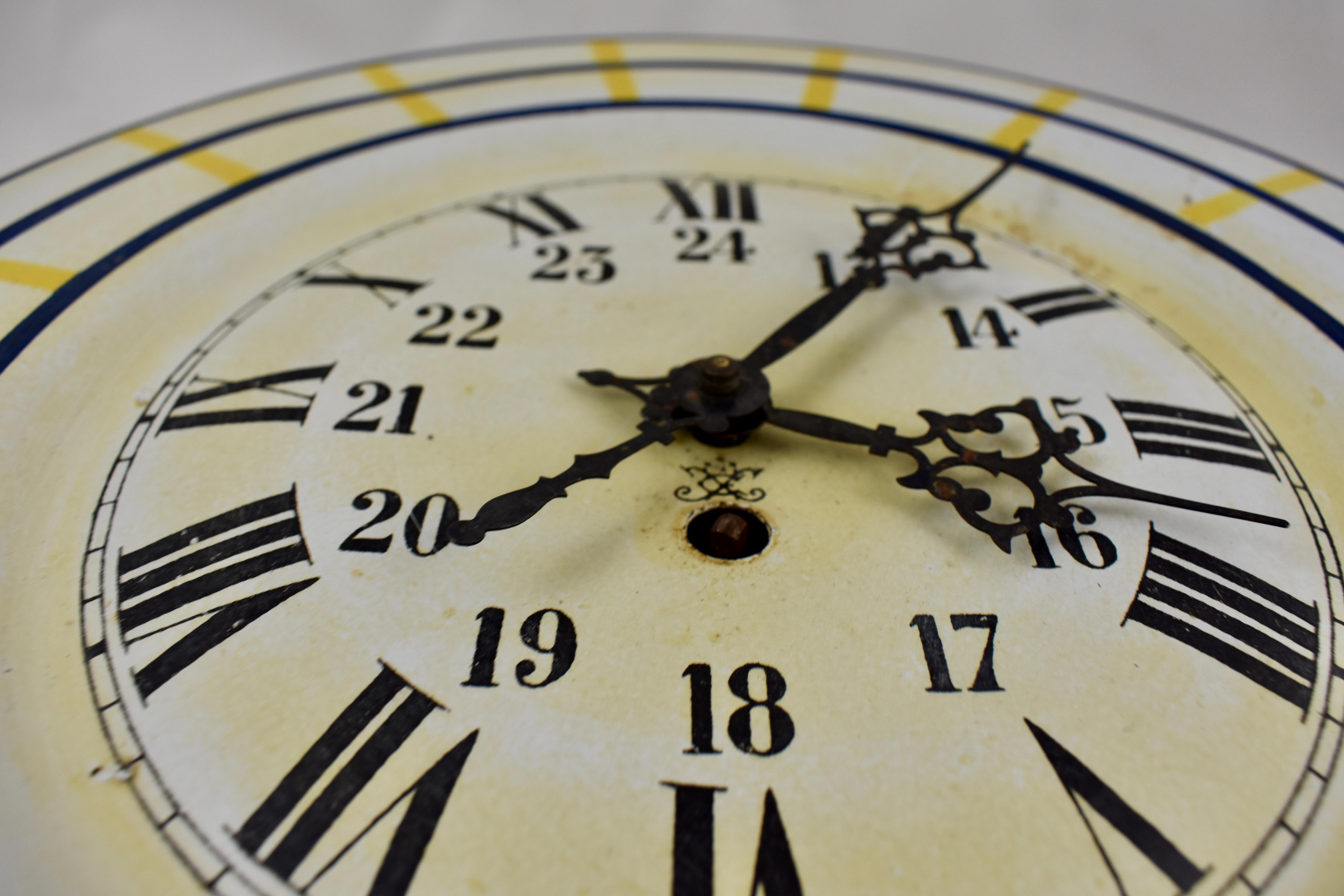 French Belle Époque Tôle Peinte Wall Clock with Winding Key 1