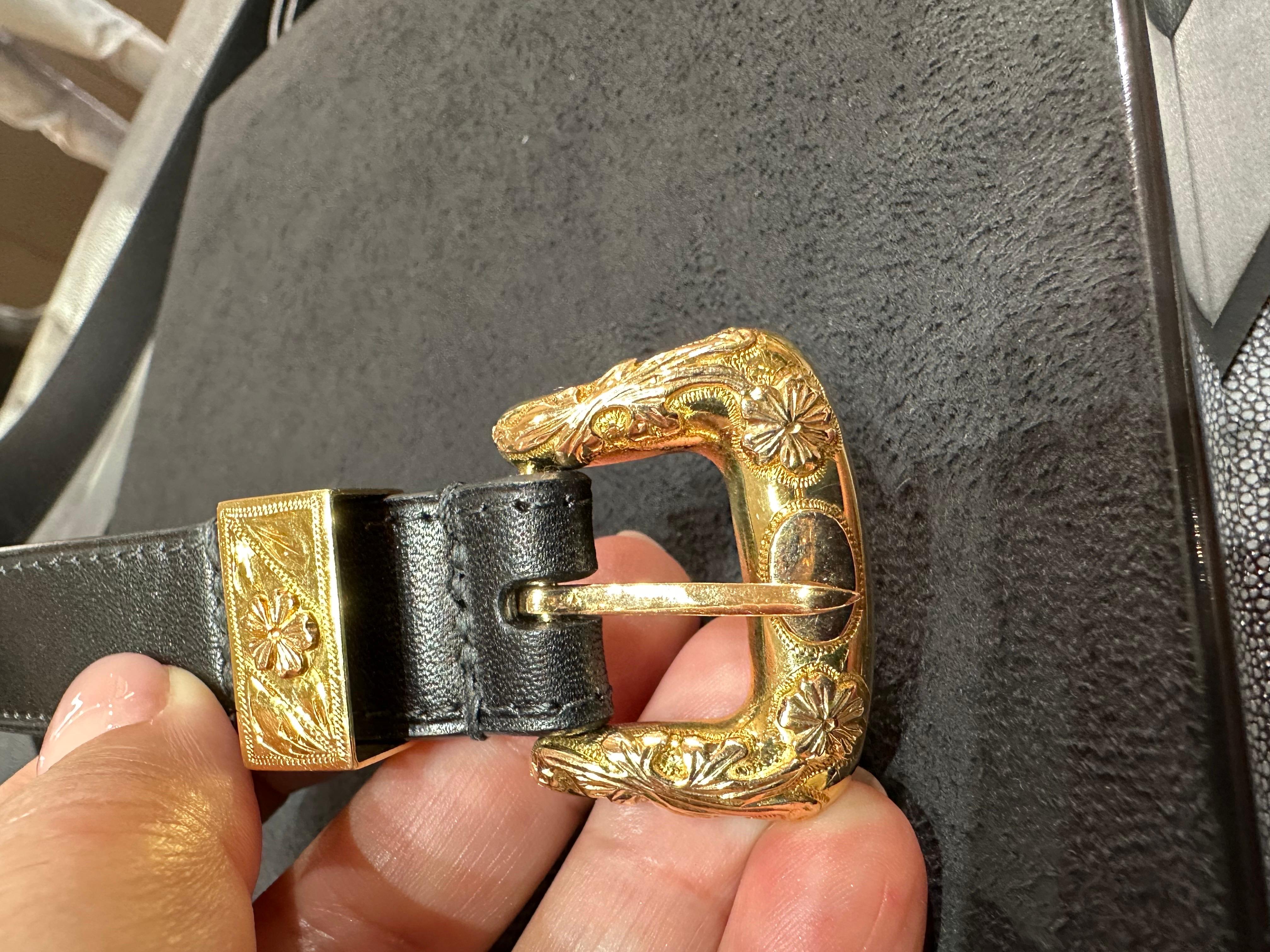 French Belt 18 Carat Gold Belt Buckle For Sale 4