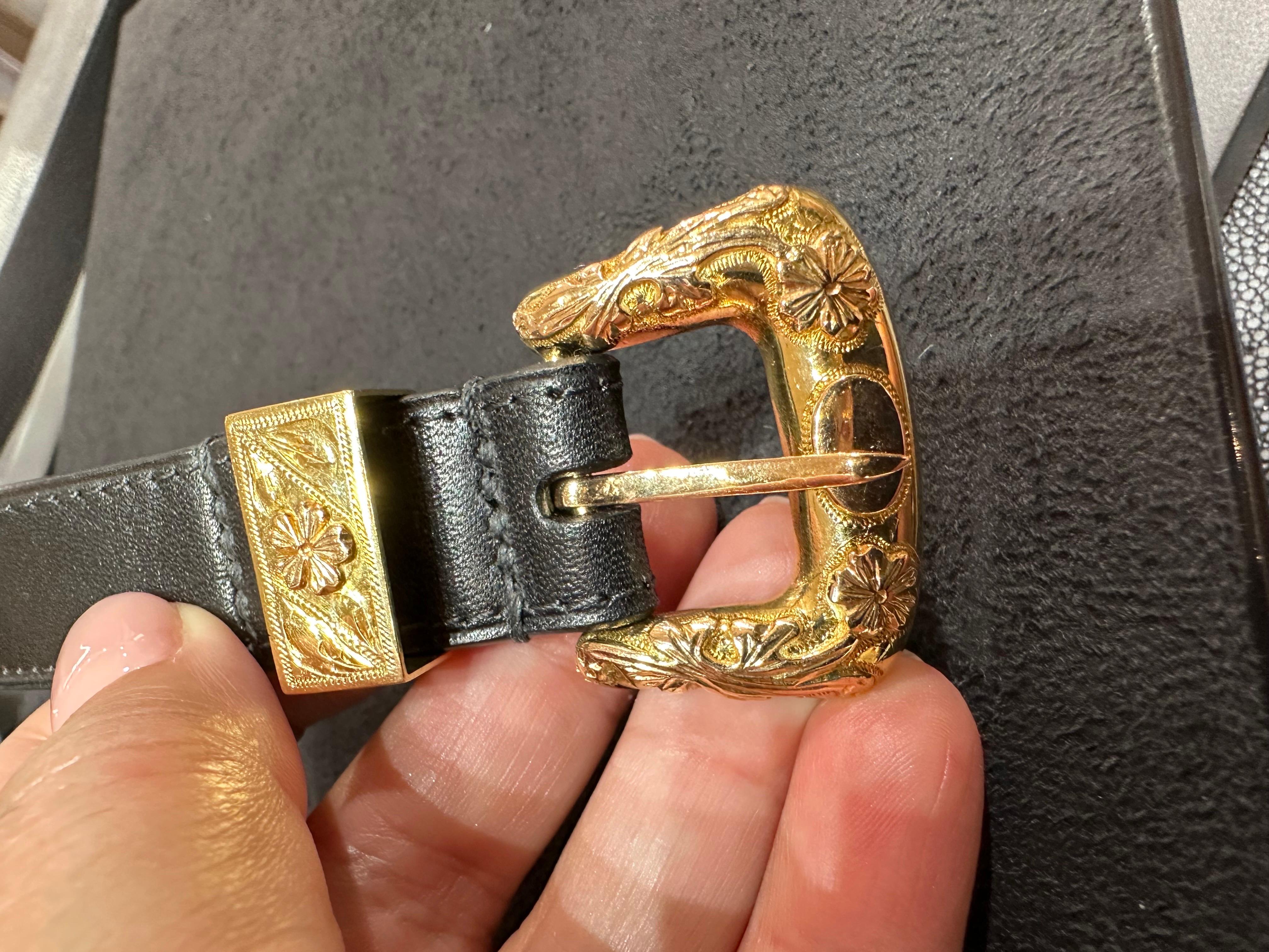 French Belt 18 Carat Gold Belt Buckle For Sale 2