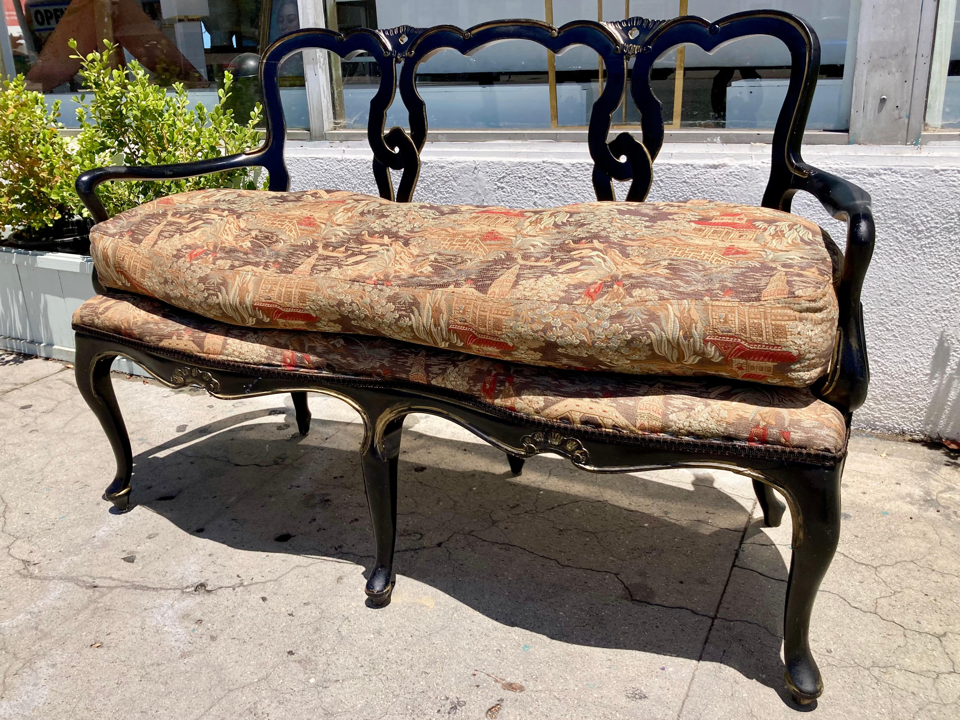 French Bench Painted Noir and Chinoiserie Upholstery For Sale 2