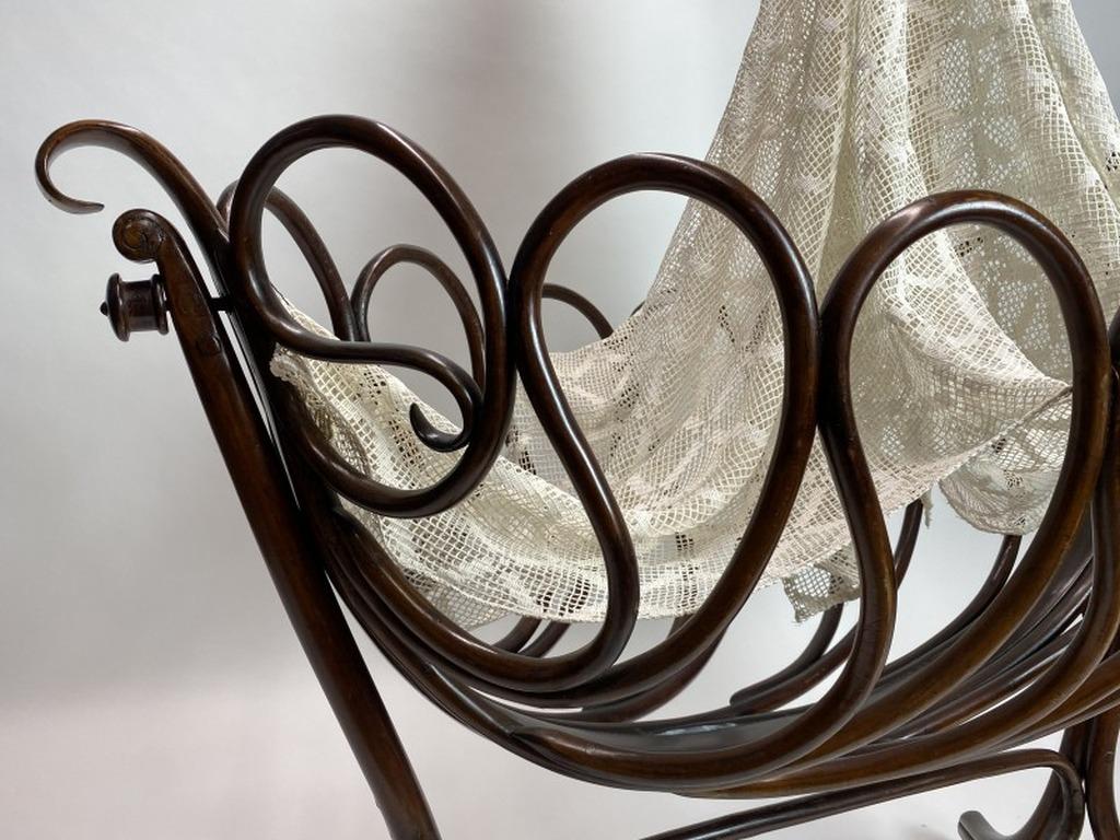 Austrian French Bentwood Cradle by Thonet For Sale