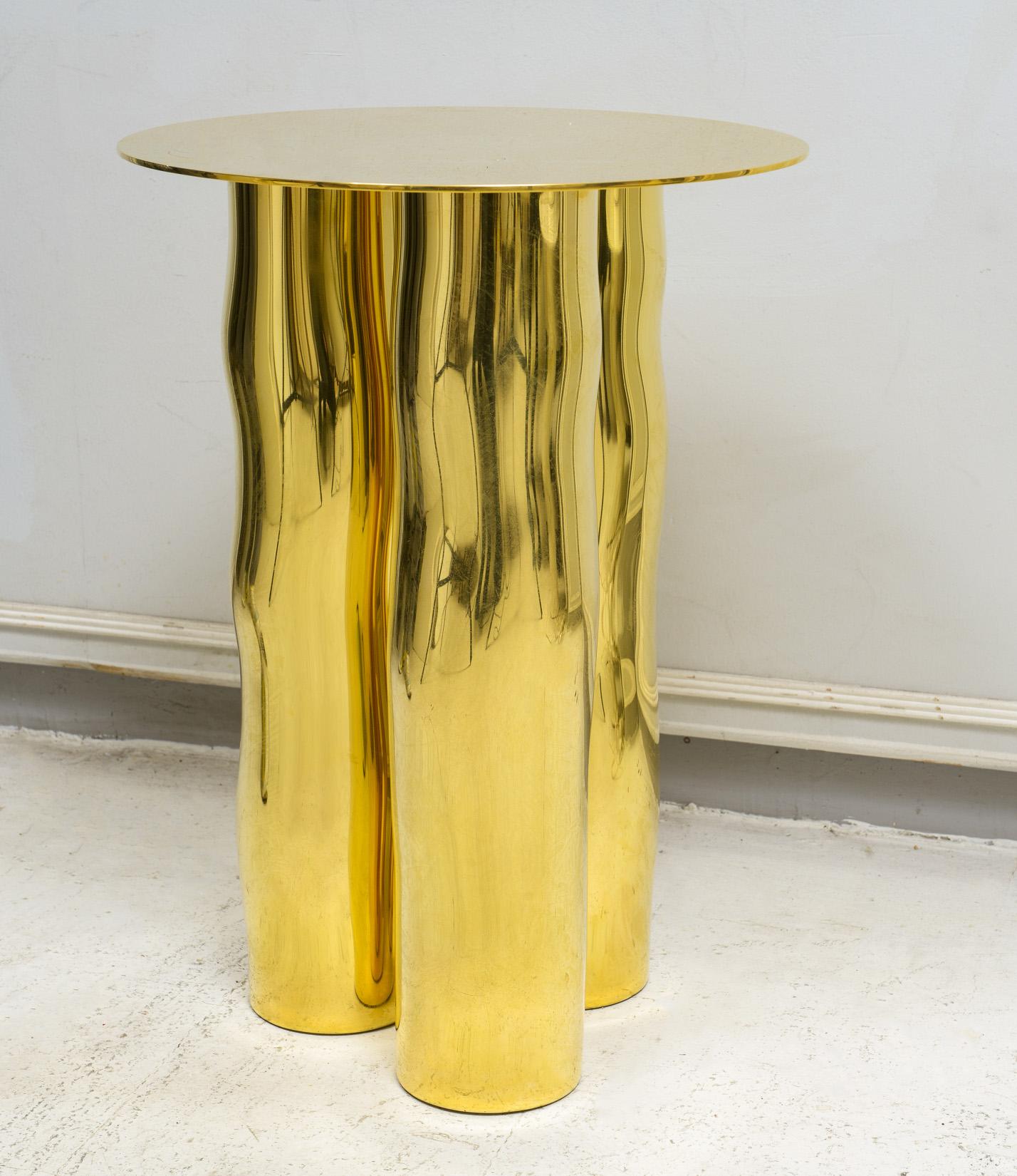 Moderno Lampada da tavolo Mino in ottone scultoreo francese Bespoke in vendita