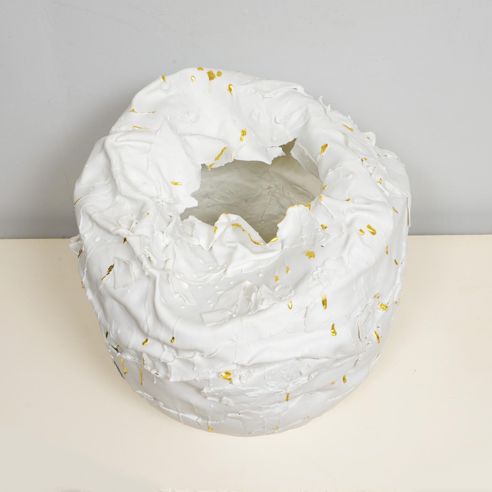 Porcelain French Bespoke Sculptural Vase with Gold by Ceramicist Dora Stanczel For Sale