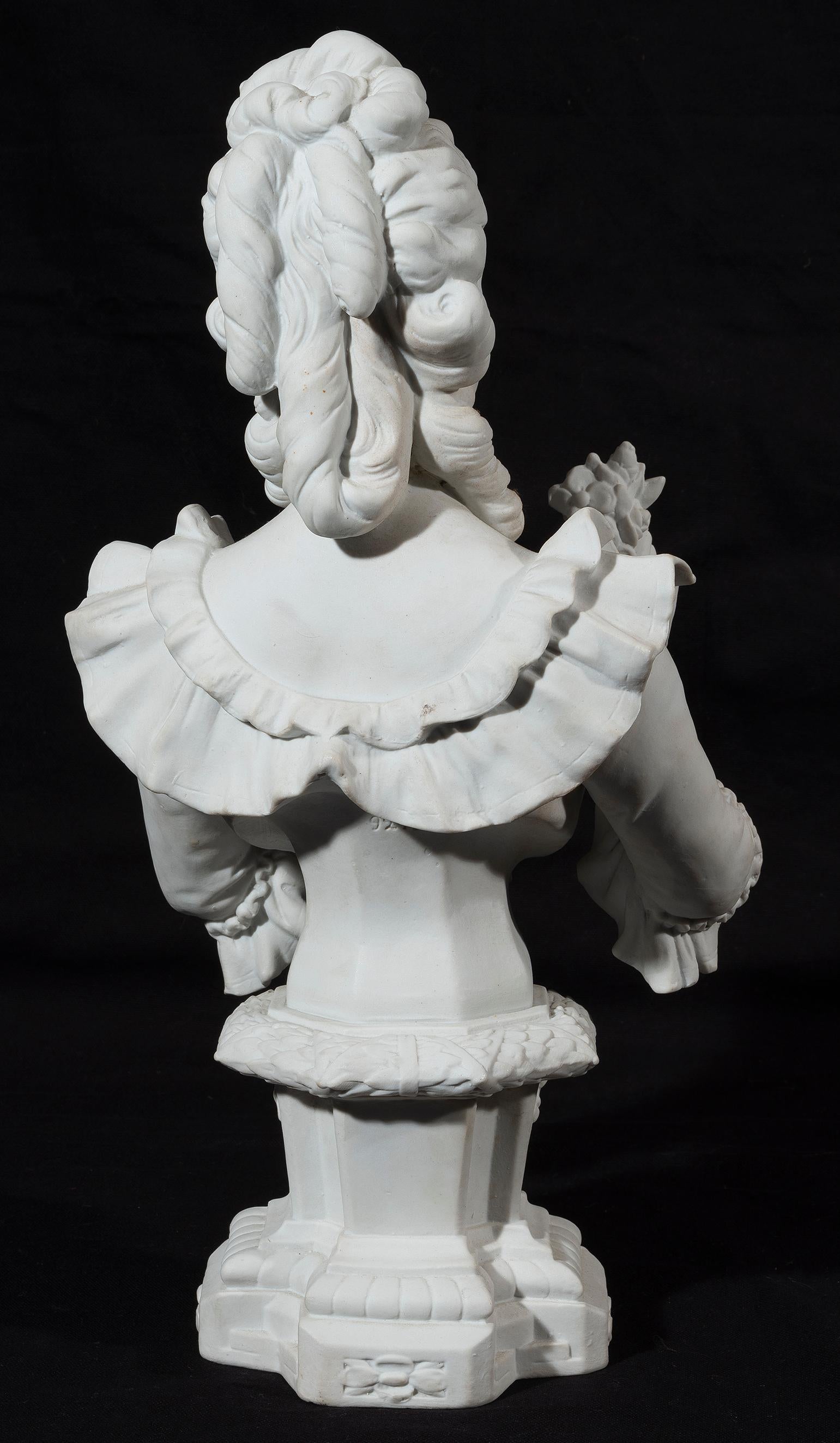 bust of marie antoinette