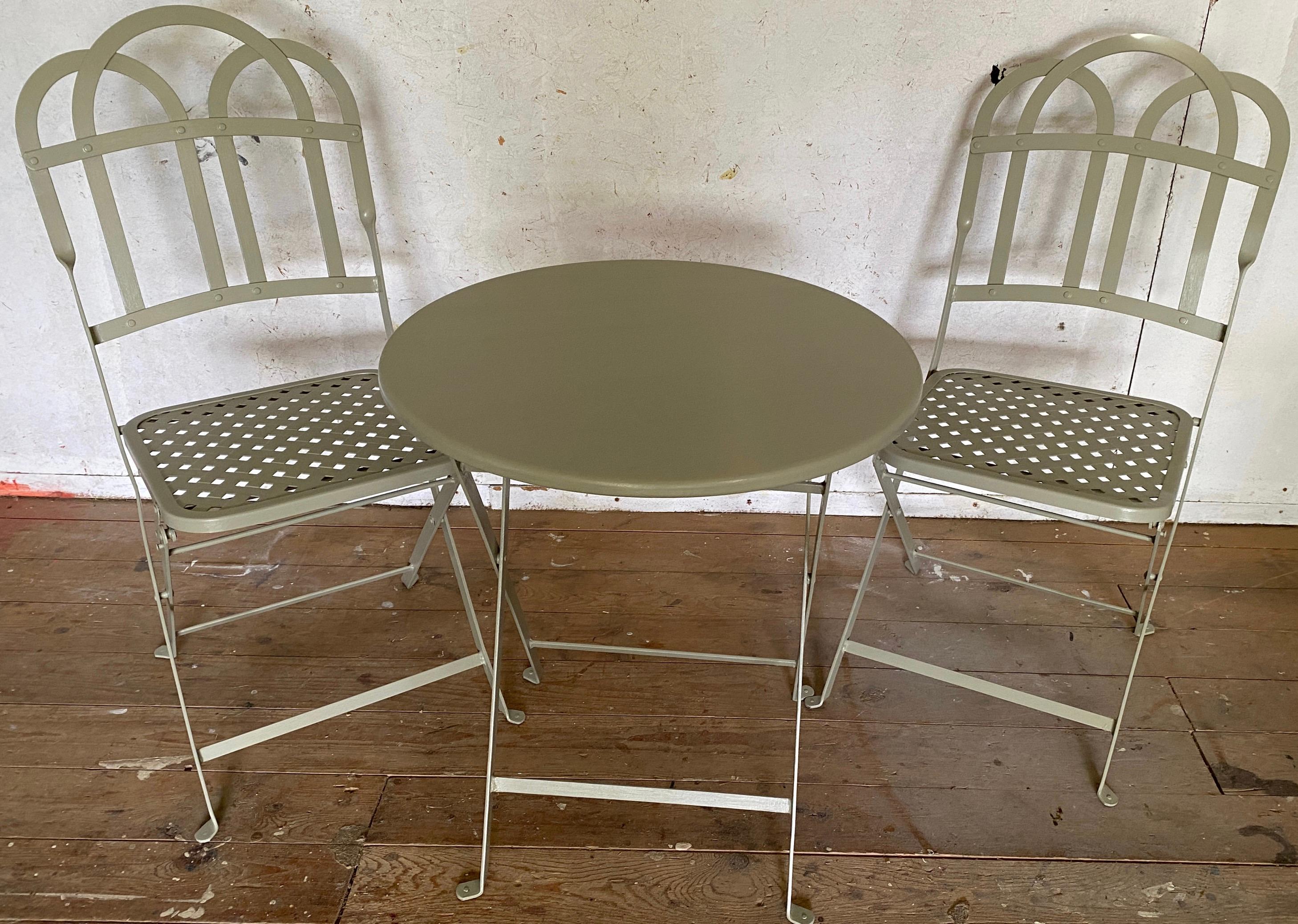 French Bistro Cafe Folding Metal Table and Matching Chairs 5