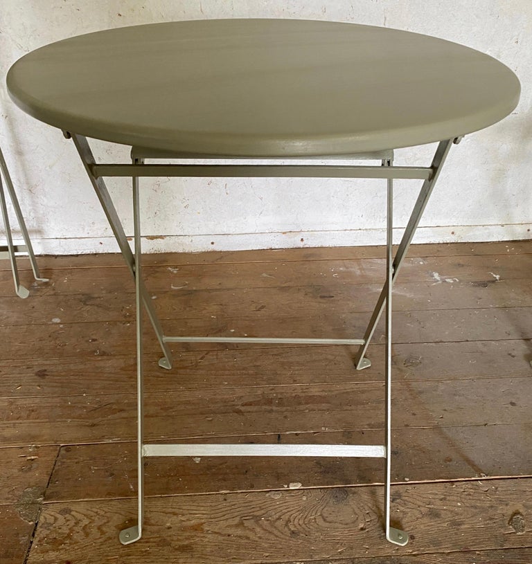 French Bistro Cafe Folding Metal Table and Matching Chairs For Sale 2
