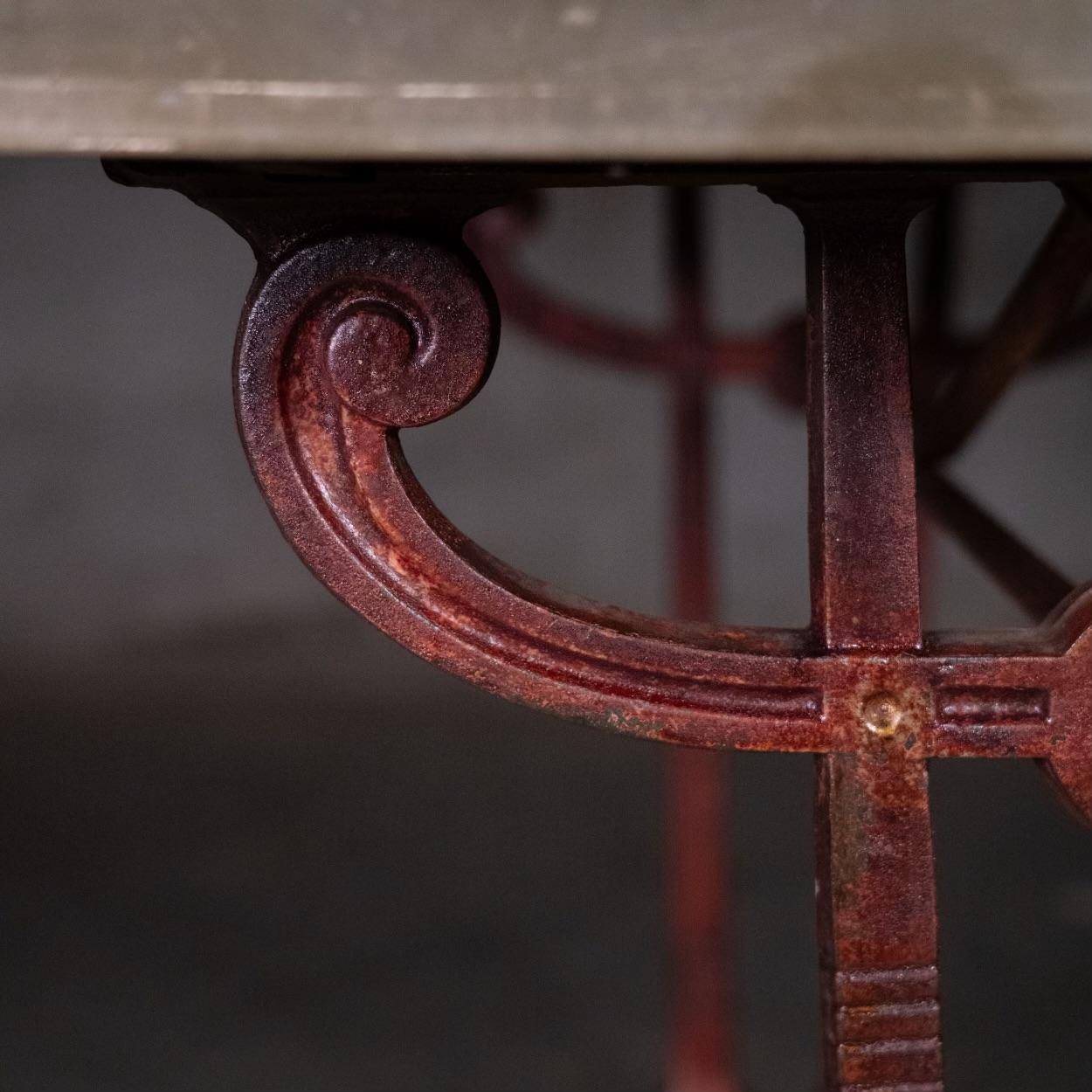 Français Table de bistrot française  Gueridon Circa 1900 par Charlionais & Panassier