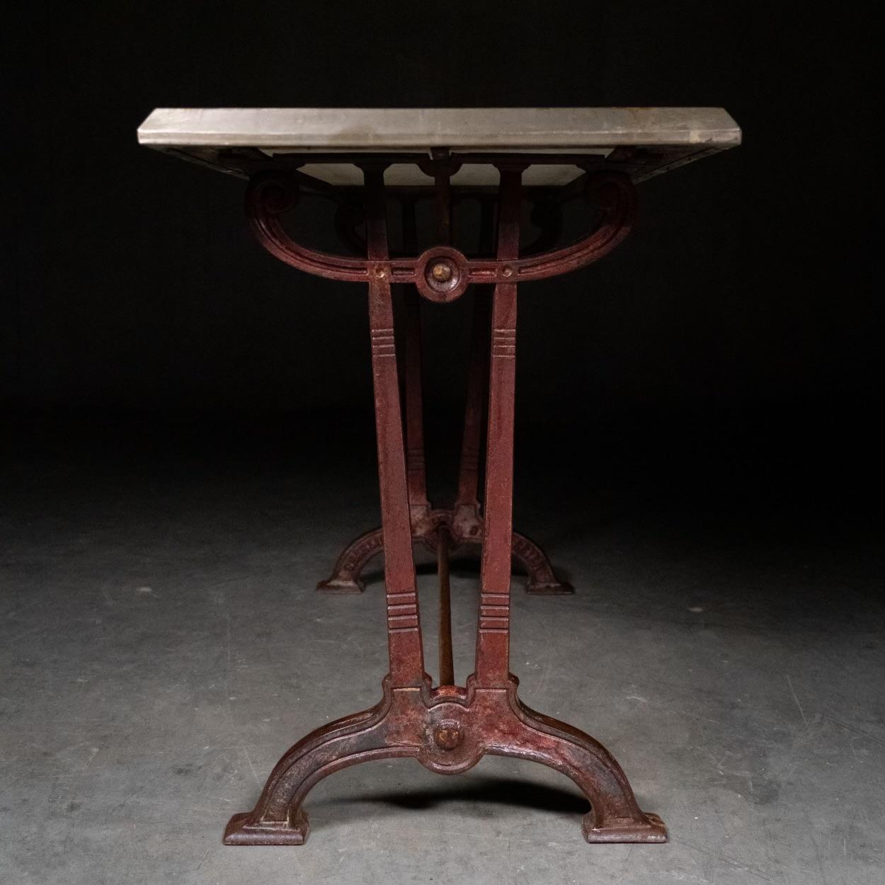 Table de bistrot française  Gueridon Circa 1900 par Charlionais & Panassier Bon état à Surrey, BC