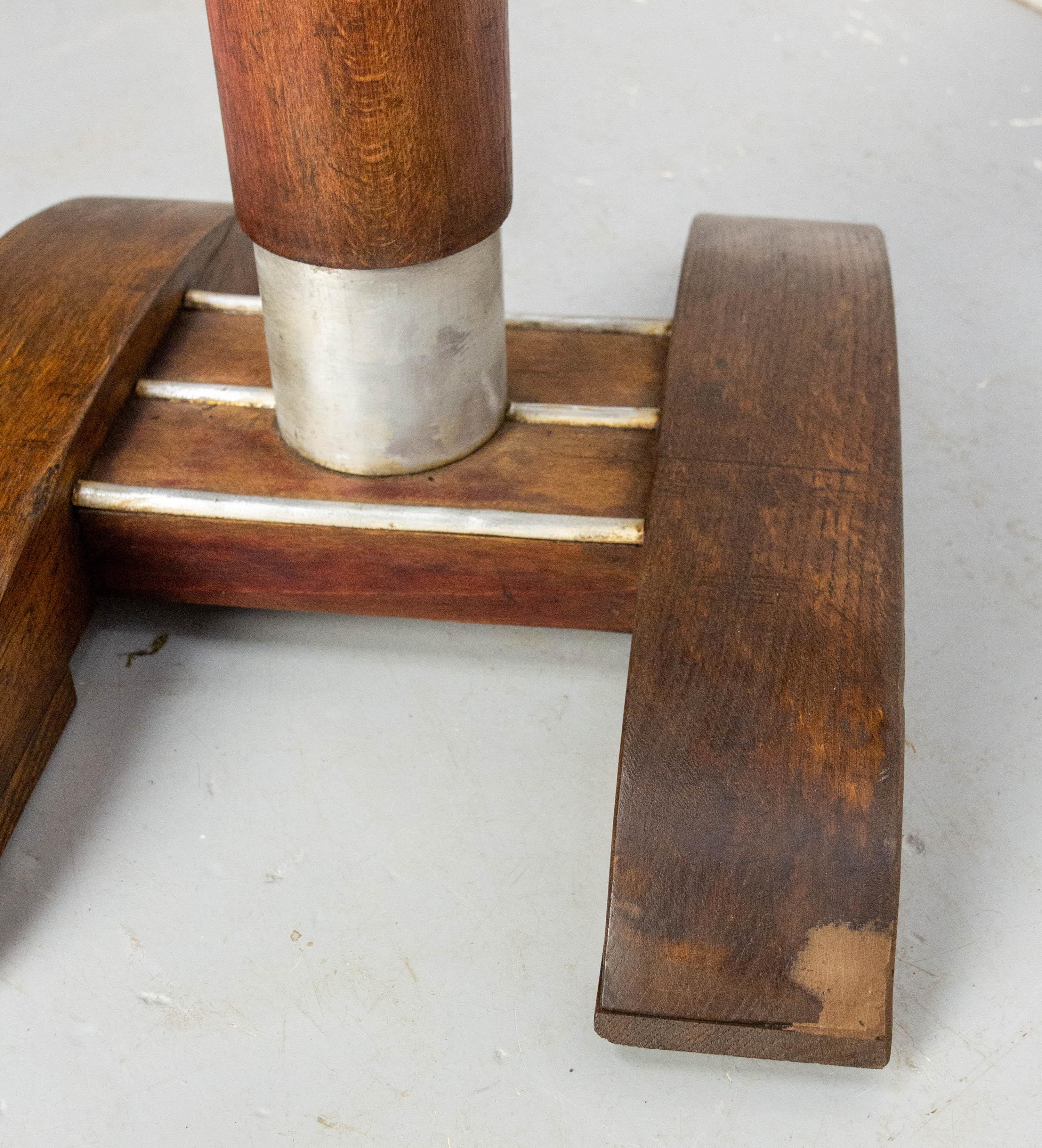 French Bistro Table Oak and Beech with Laminated Top Table, 1960 en vente 2
