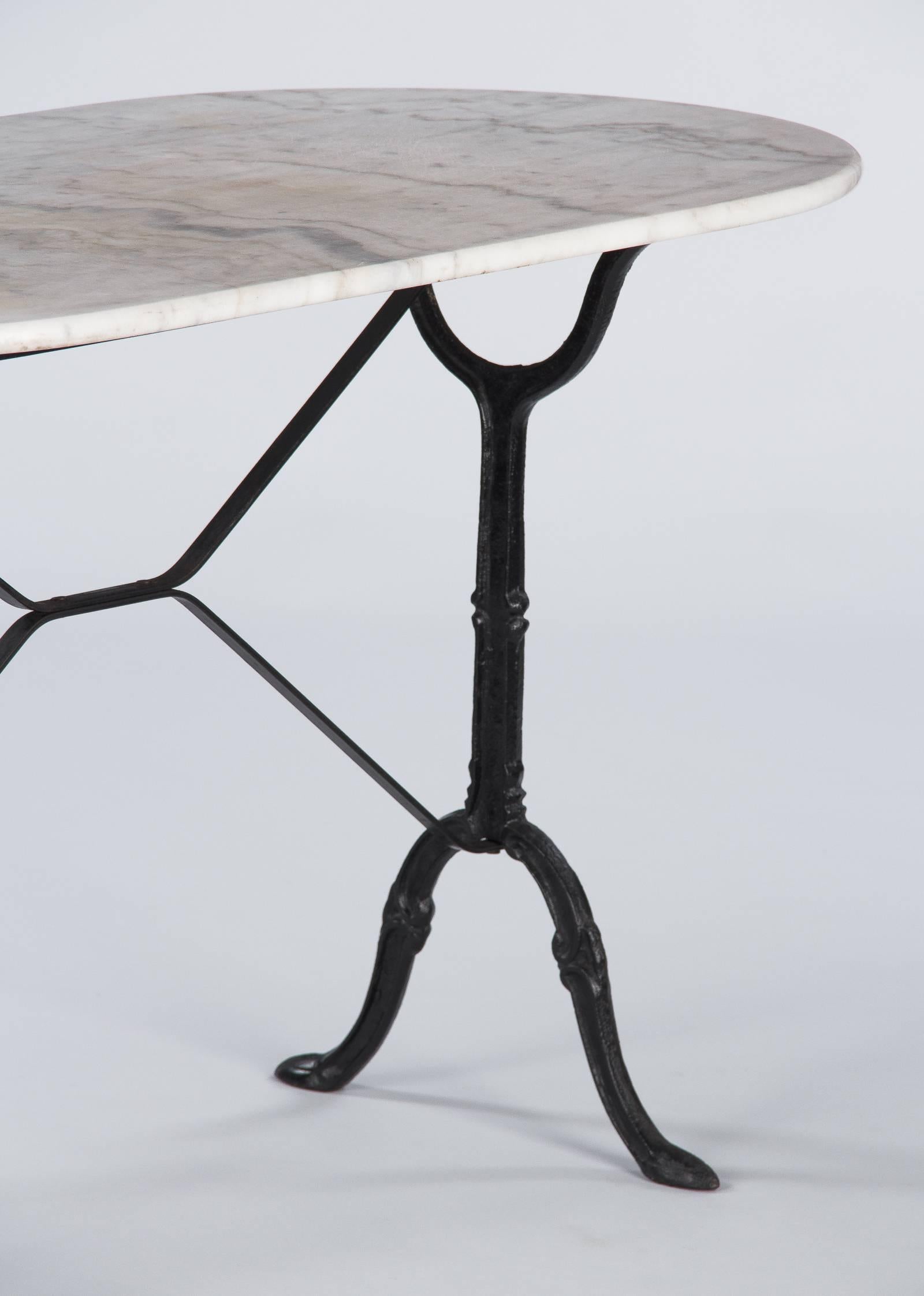French Bistro Table with Iron Base and Oval Marble Top, 1940s 3