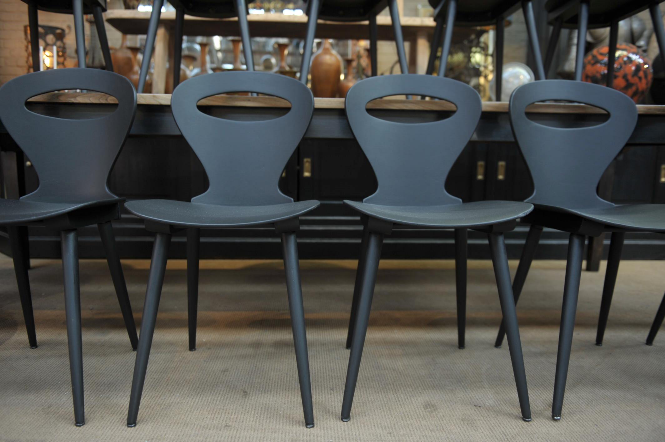 Mid-Century Modern French Bistrot Chairs by Baumann Curved Beechwood, circa 1950 For Sale