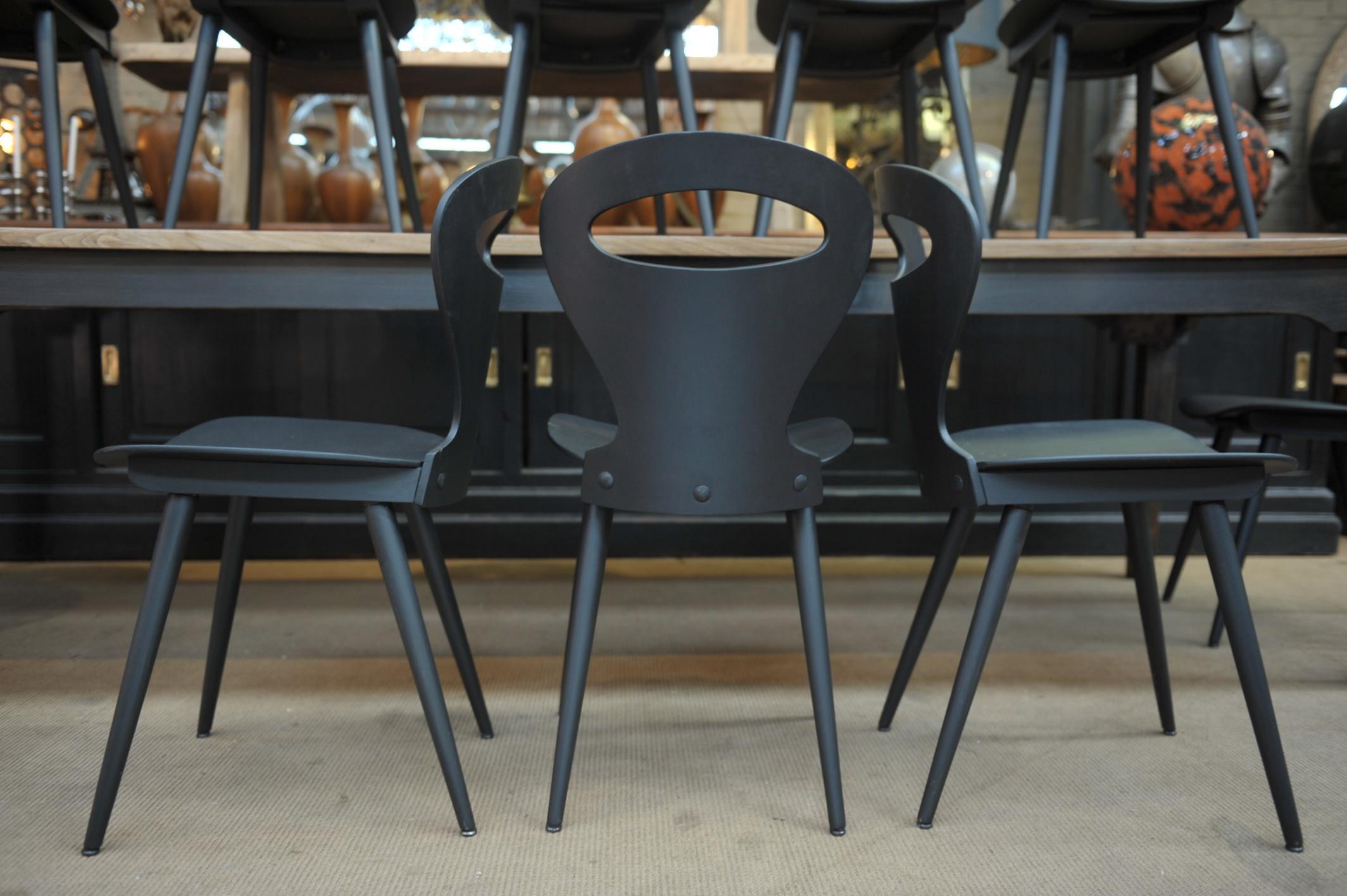 French Bistrot Chairs by Baumann Curved Beechwood, circa 1950 For Sale 2