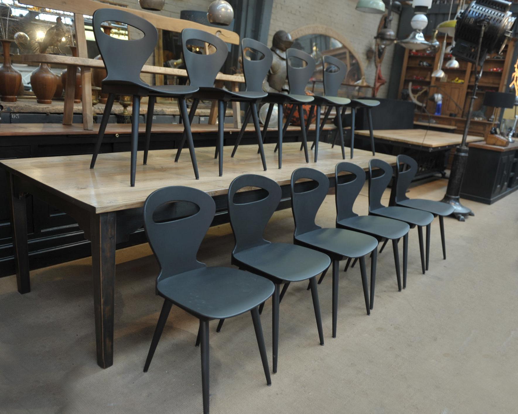 French Bistrot Chairs by Baumann Curved Beechwood, circa 1950 For Sale 4