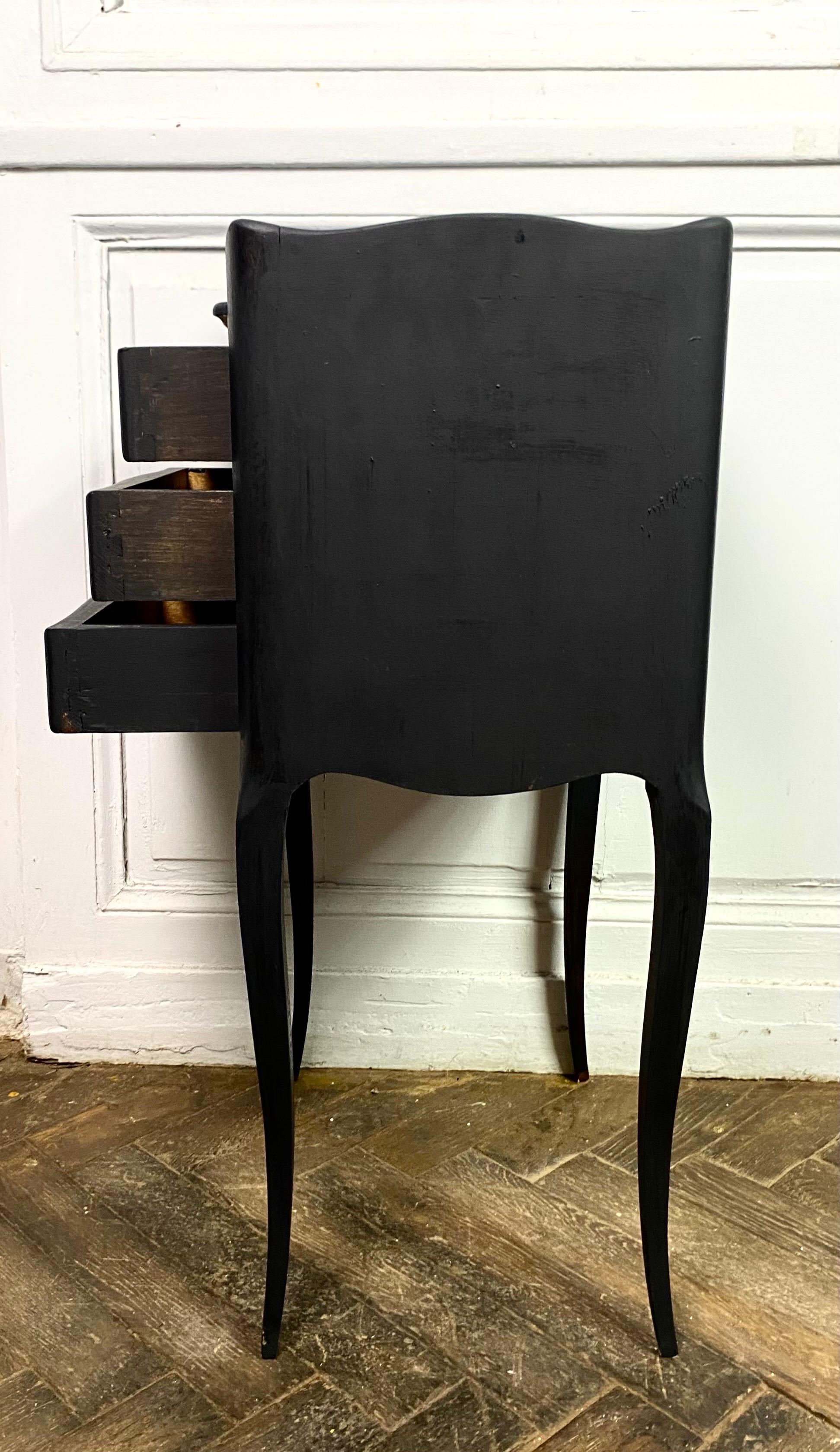 French Black Bedside Table Night stand Louis XV Style Three Drawers XXth France For Sale 2