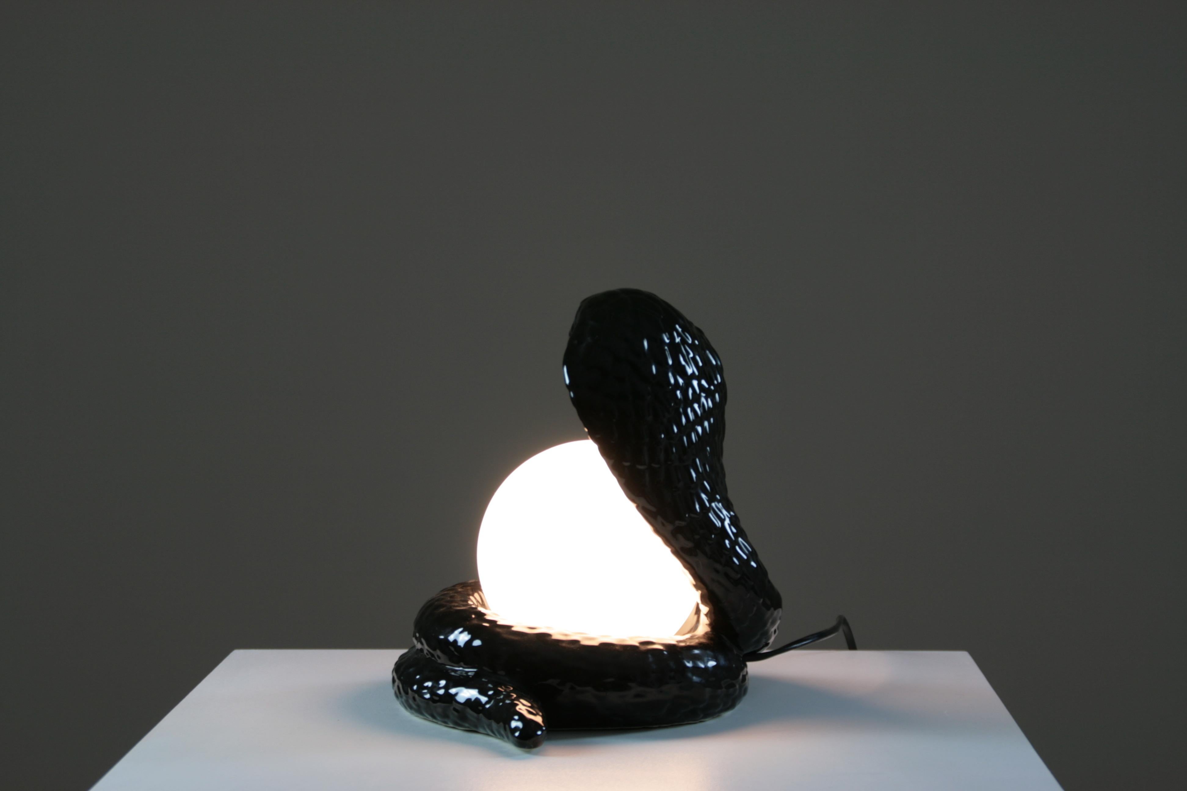 French Black Ceramic Cobra Table Lamp, 1980s For Sale 1