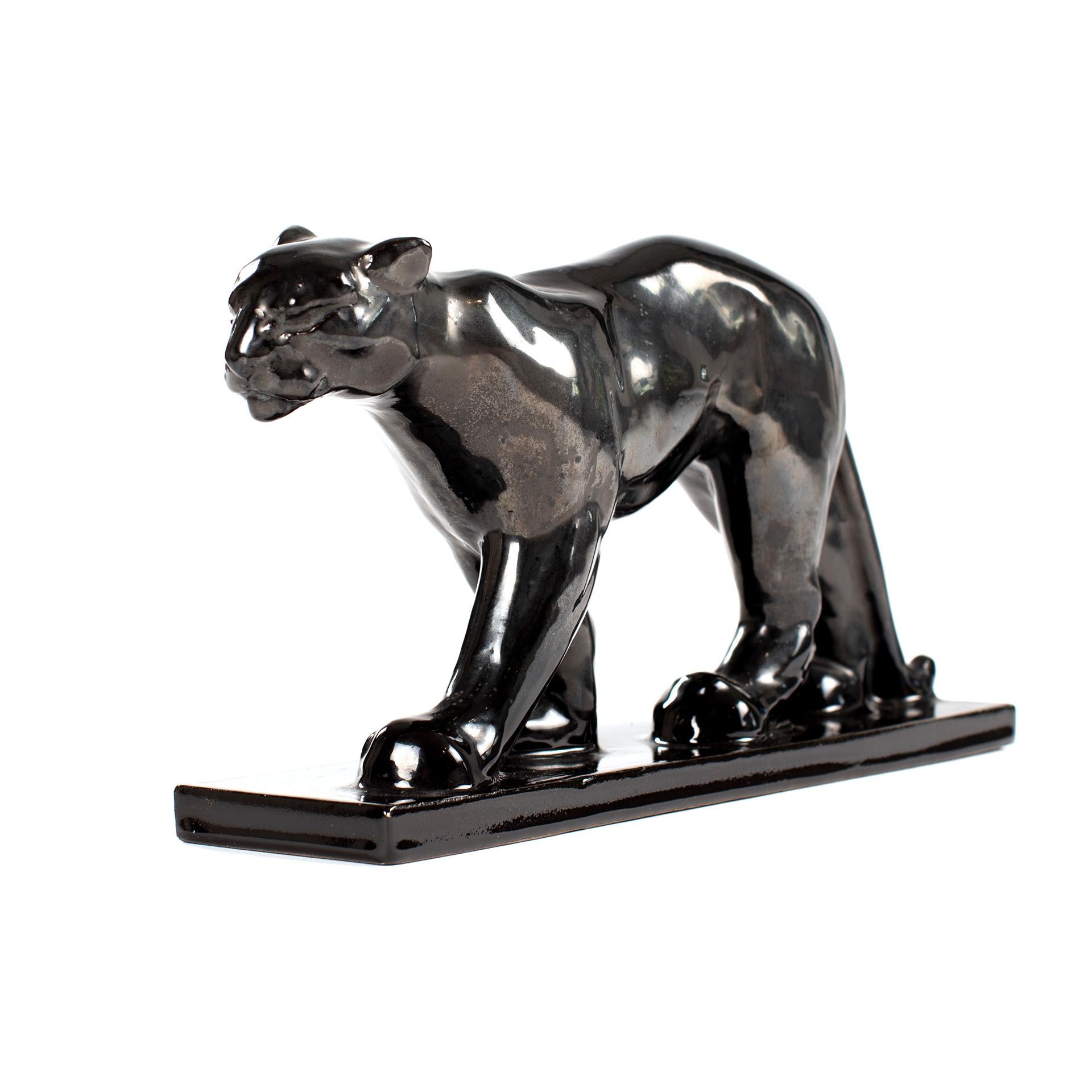 Hand-Crafted French, Black Cubistic Shaped Art Déco Ceramique Panther Sculpture, 1930s