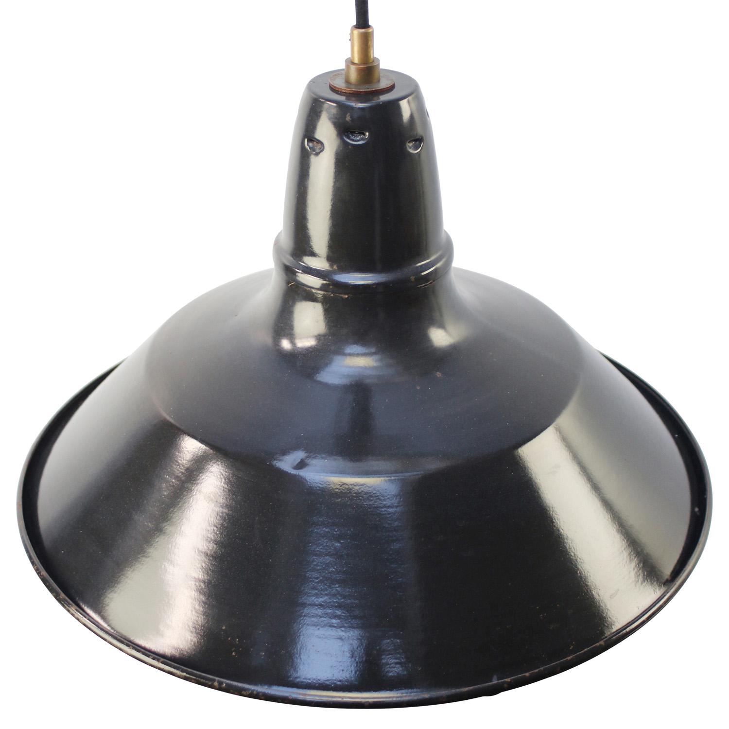 French black / blue Industrial pendant lamp.
Used in warehouses and factories in France and Belgium. 

Weight: 1.40 kg / 3.1 lb

Priced per individual item. All lamps have been made suitable by international standards for incandescent light bulbs,