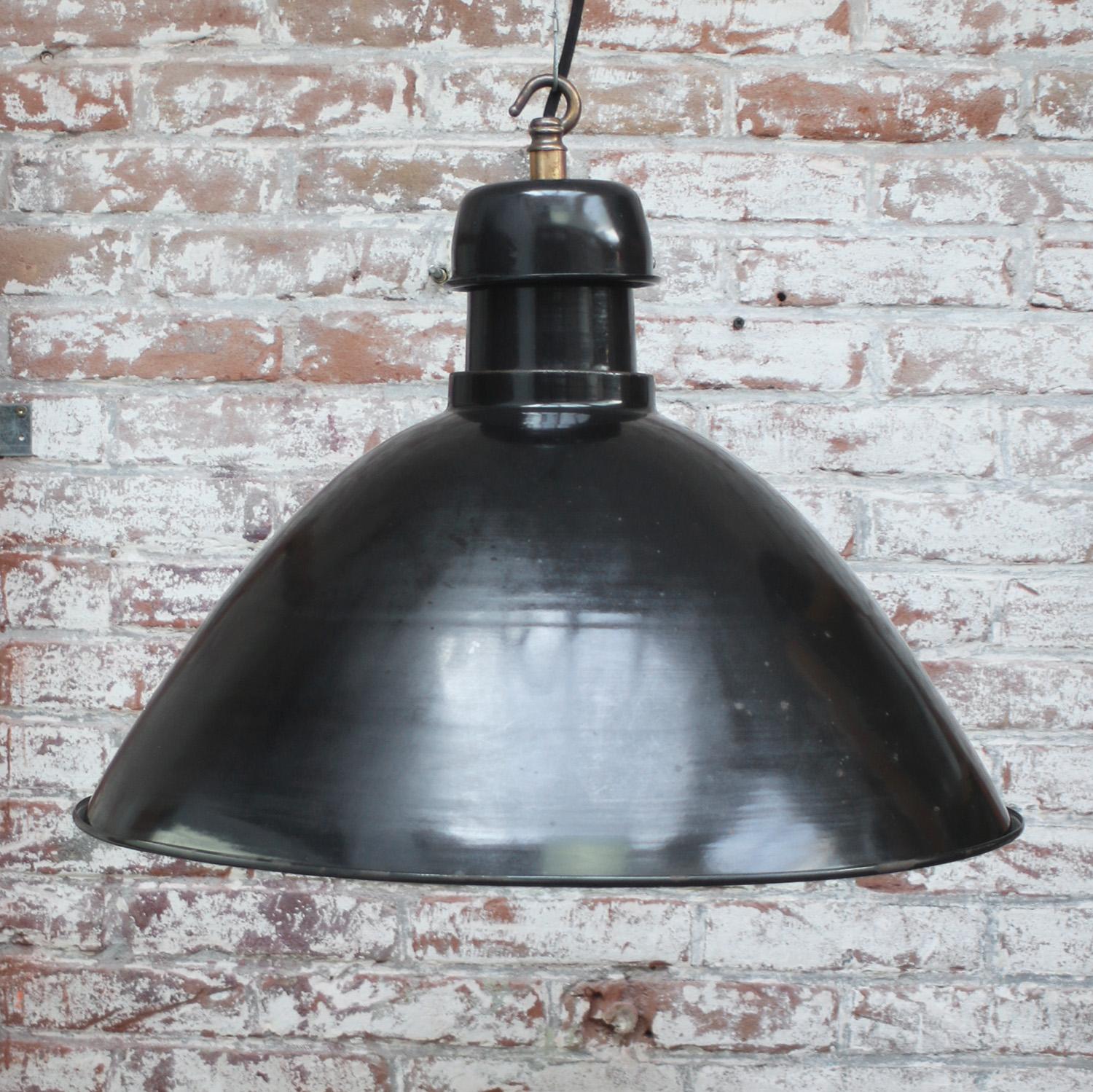 French Black Enamel Brass Pendant Lights by GAL, France In Good Condition For Sale In Amsterdam, NL