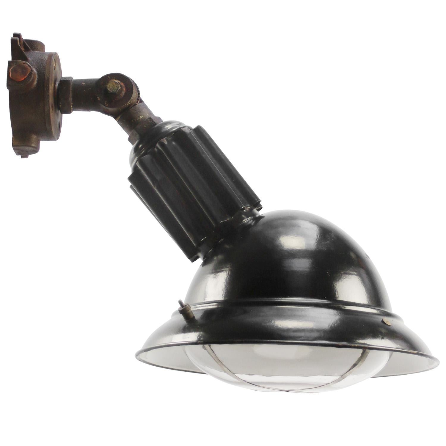 French Black Enamel Vintage Industrial Clear Glass wall light  In Good Condition For Sale In Amsterdam, NL