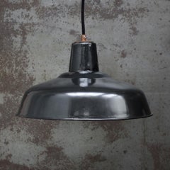 Französisch Schwarz Emaille Vintage Industrial Pendelleuchten