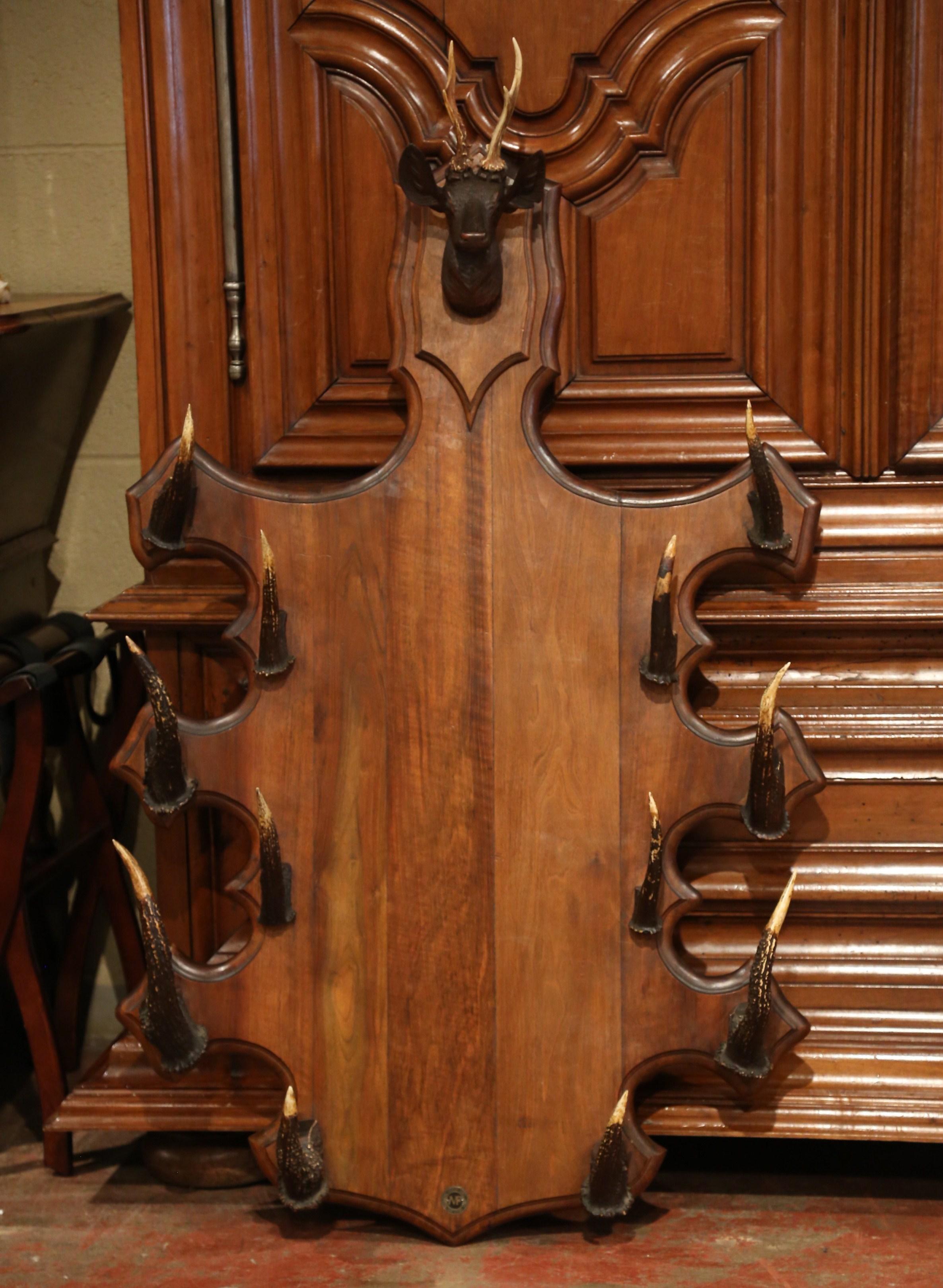 deer hoof coat rack