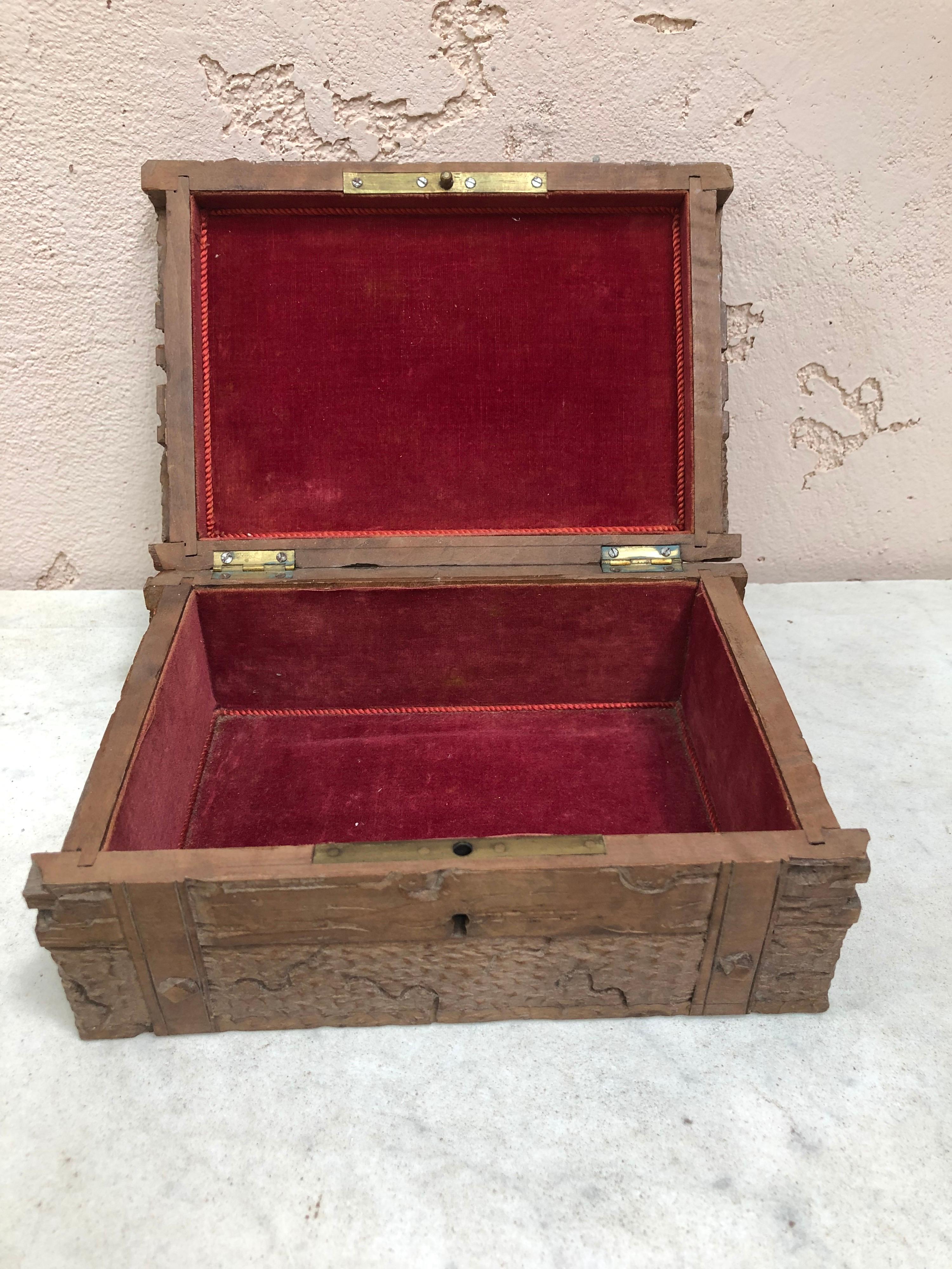 French Black Forest Wood Box with Blackberries, circa 1900 1