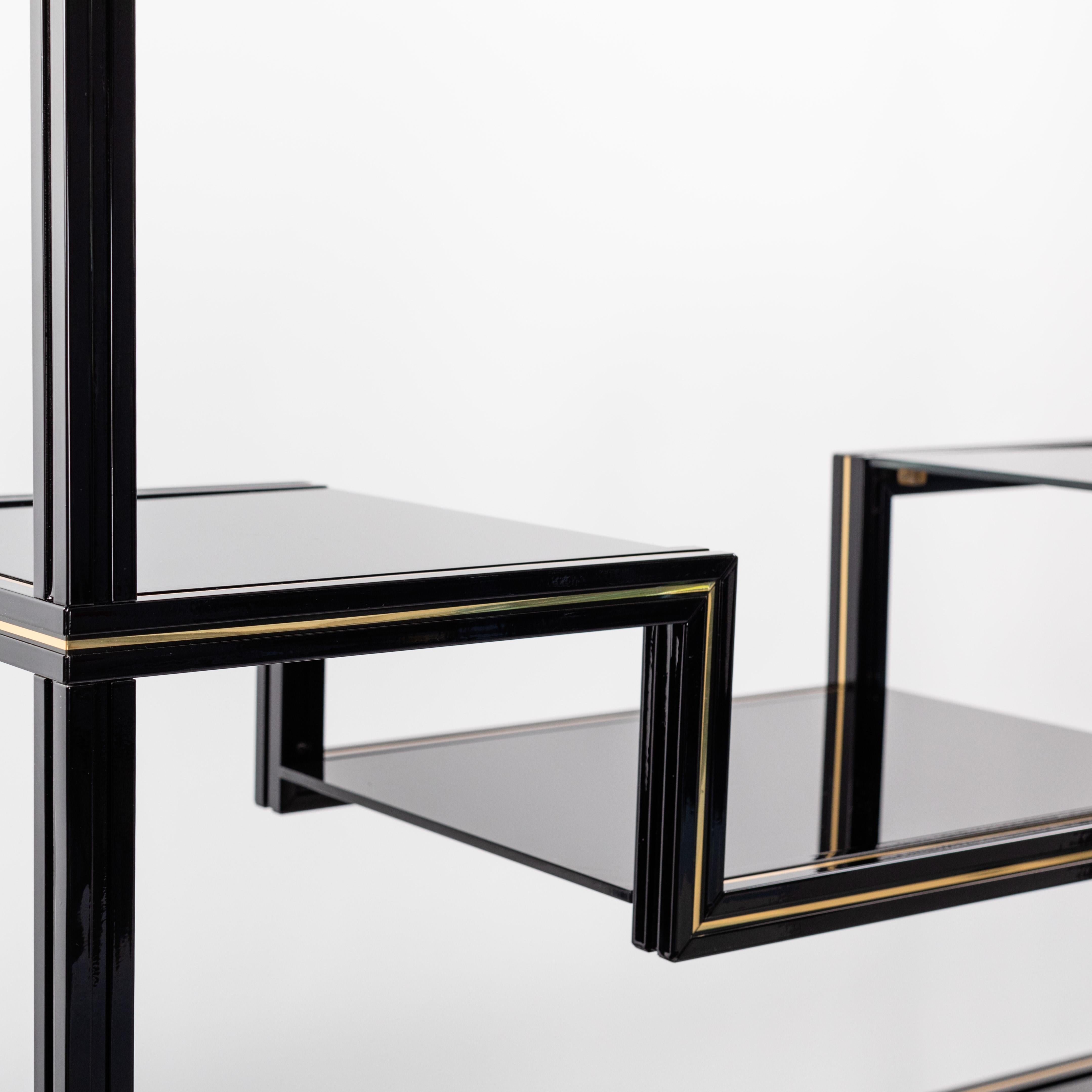 French Black Lacquered & Brass Étagère with Open Shelfs by Pierre Vandel, 1970s For Sale 4