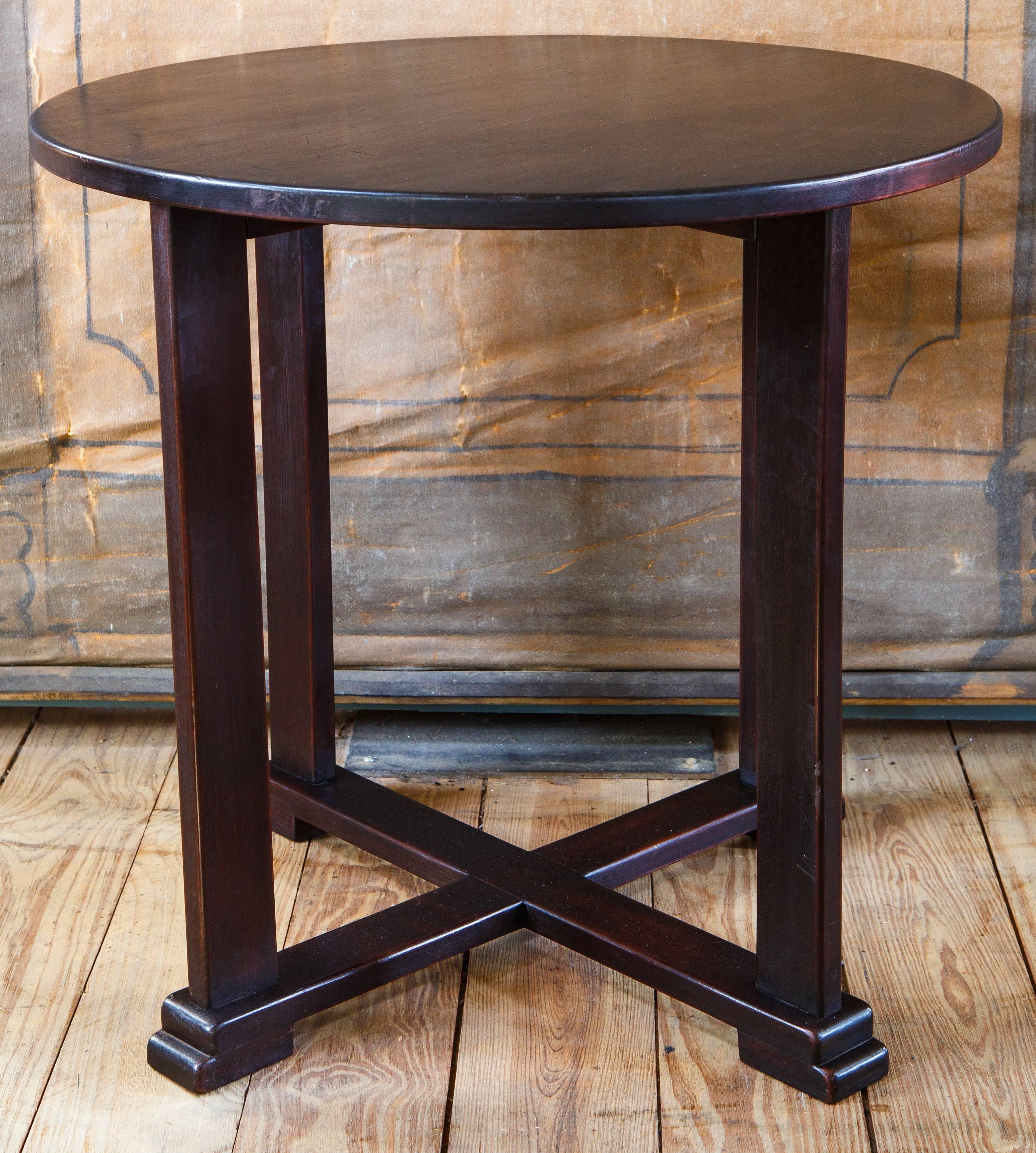 French Black Mahogany Art Deco Round Side Table, circa 1920 In Excellent Condition In Houston, TX