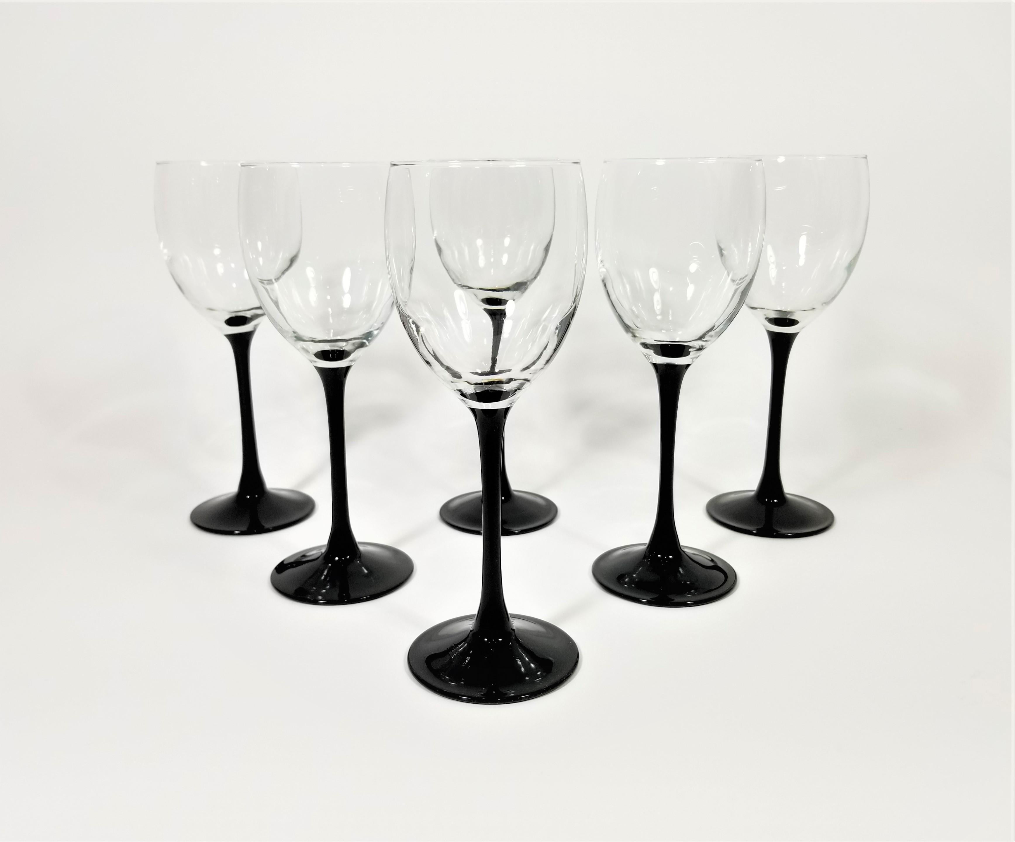 Luminarc, France Black  Tulip Base Stemware / Wine Glasses, Set of 6 For Sale 3