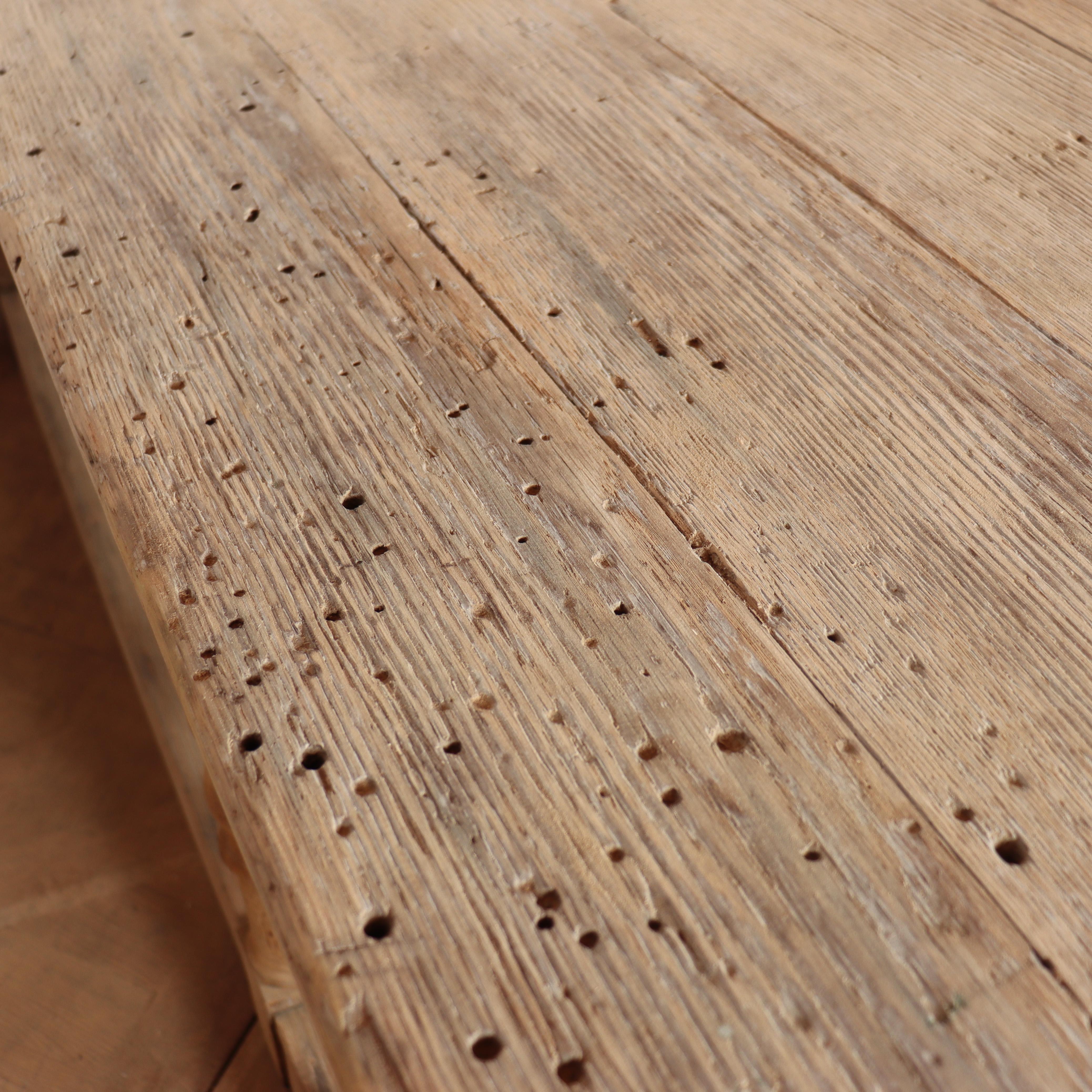 Mesa de damero francesa de roble blanqueado en venta 2