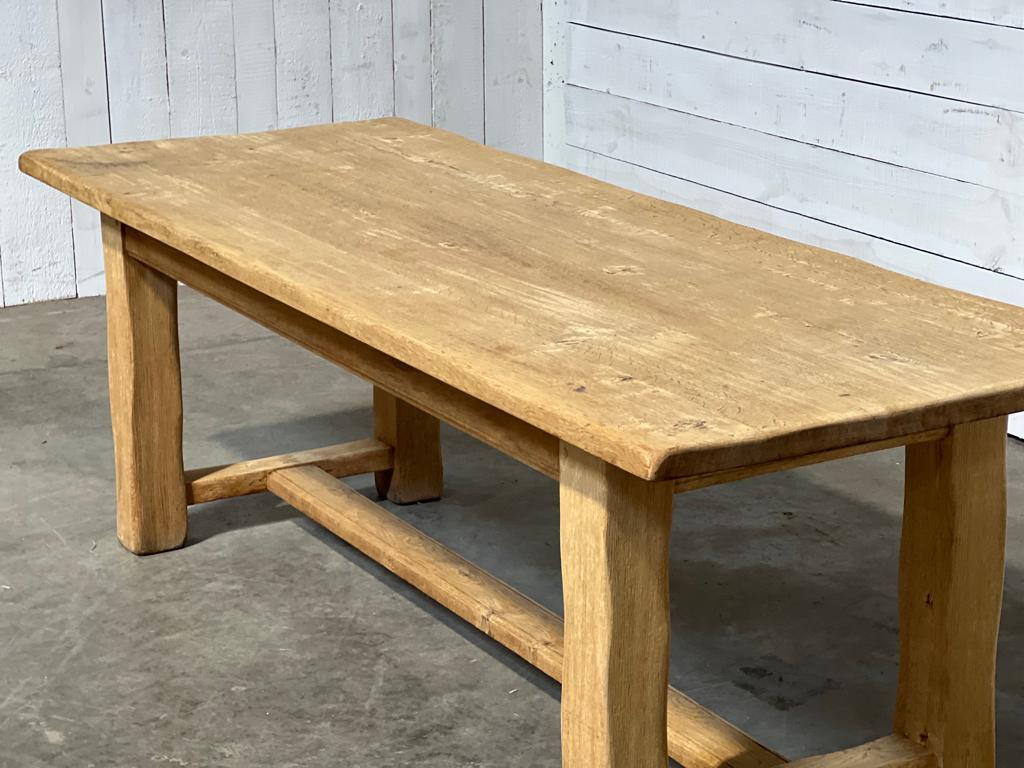 French Bleached Oak Farmhouse Dining Table  For Sale 8