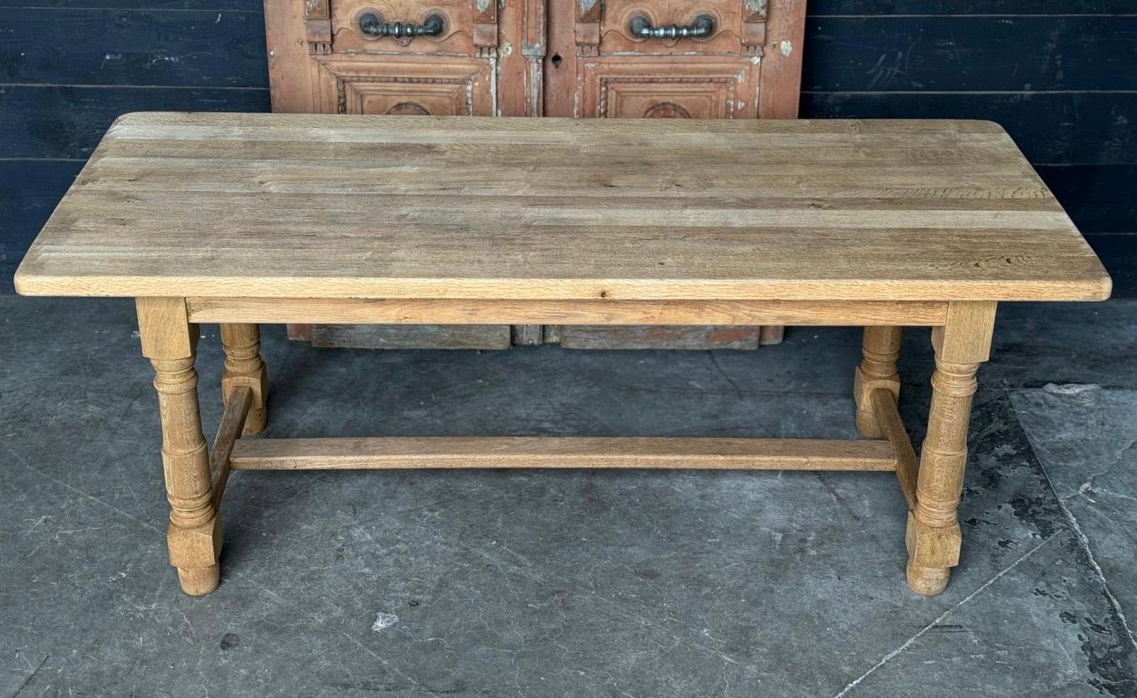 French Bleached Oak Farmhouse Dining Table For Sale 10