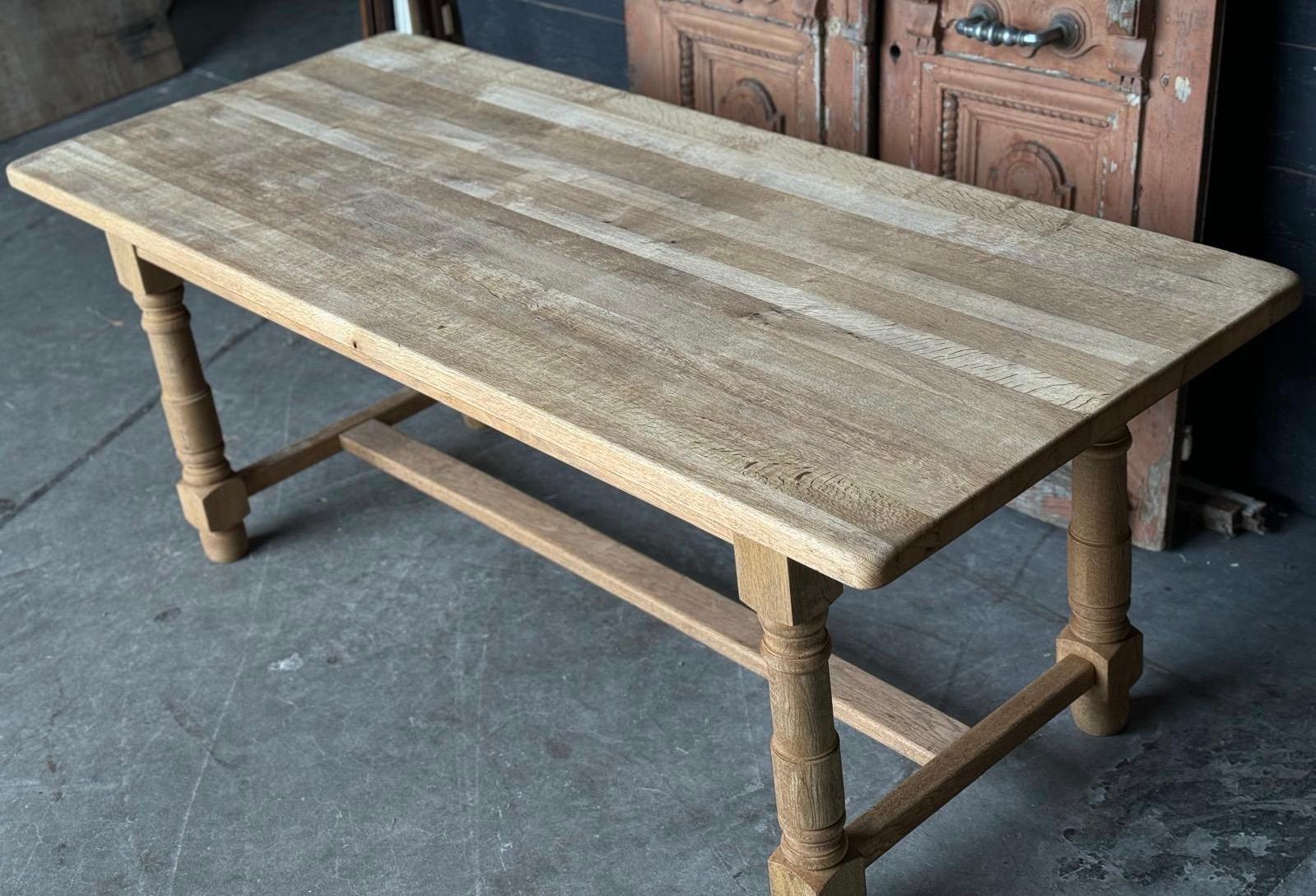 French Bleached Oak Farmhouse Dining Table For Sale 13