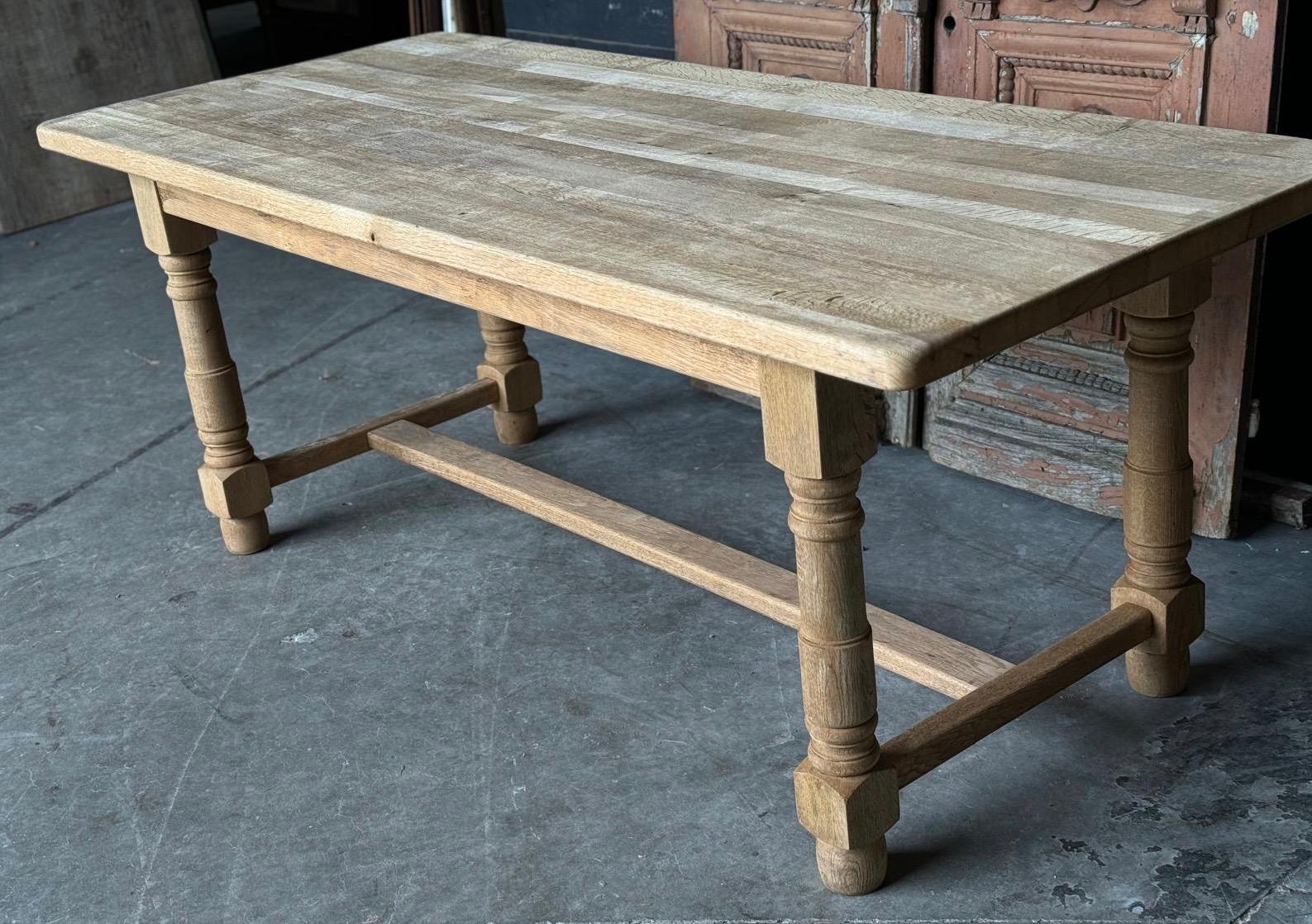 French Bleached Oak Farmhouse Dining Table For Sale 14