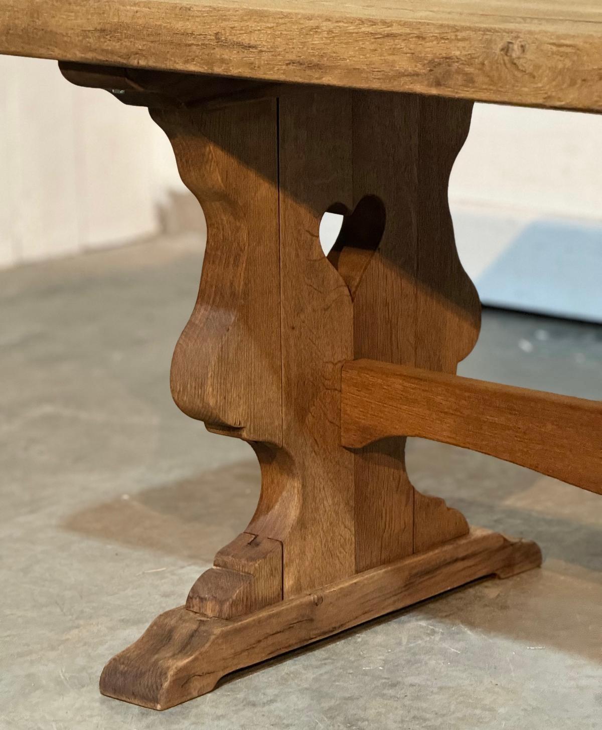 French Bleached Oak Farmhouse Dining Table (hearts) For Sale 6