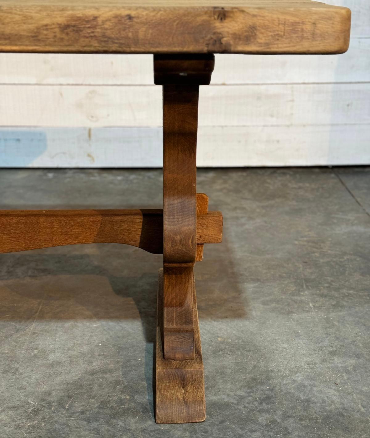 French Bleached Oak Farmhouse Dining Table (hearts) For Sale 4