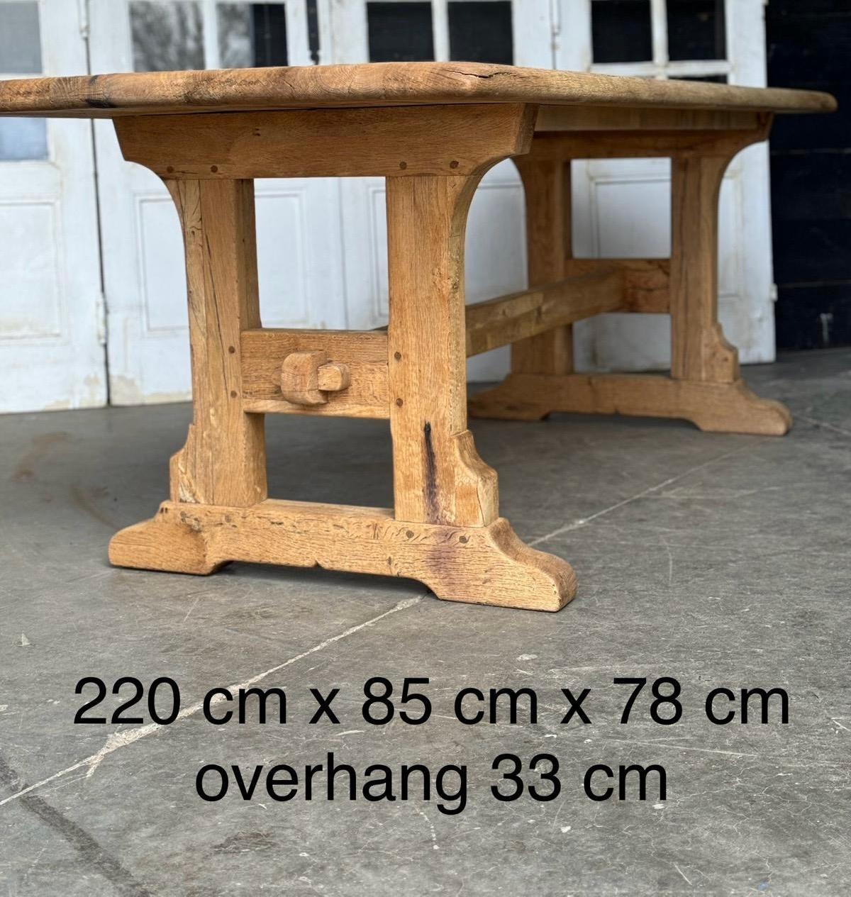French Bleached Oak Farmhouse Trestle Dining Table  For Sale 1