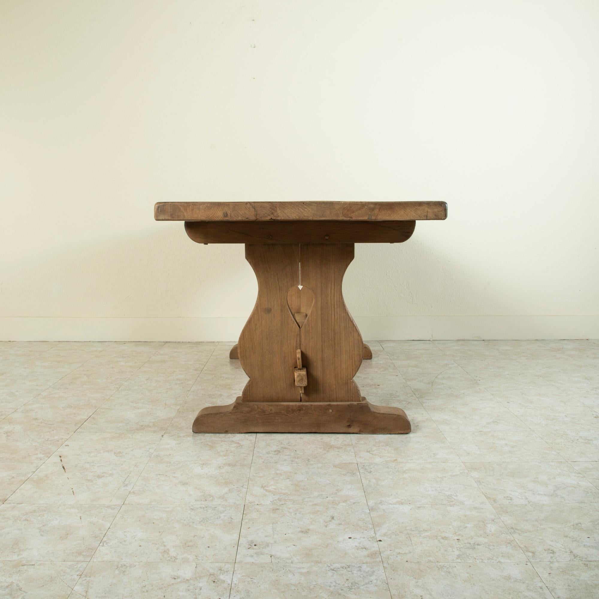 French Bleached Oak Normandy Monastery Table, Farm Table, Trestle Table, C. 1900 In Good Condition In Fayetteville, AR