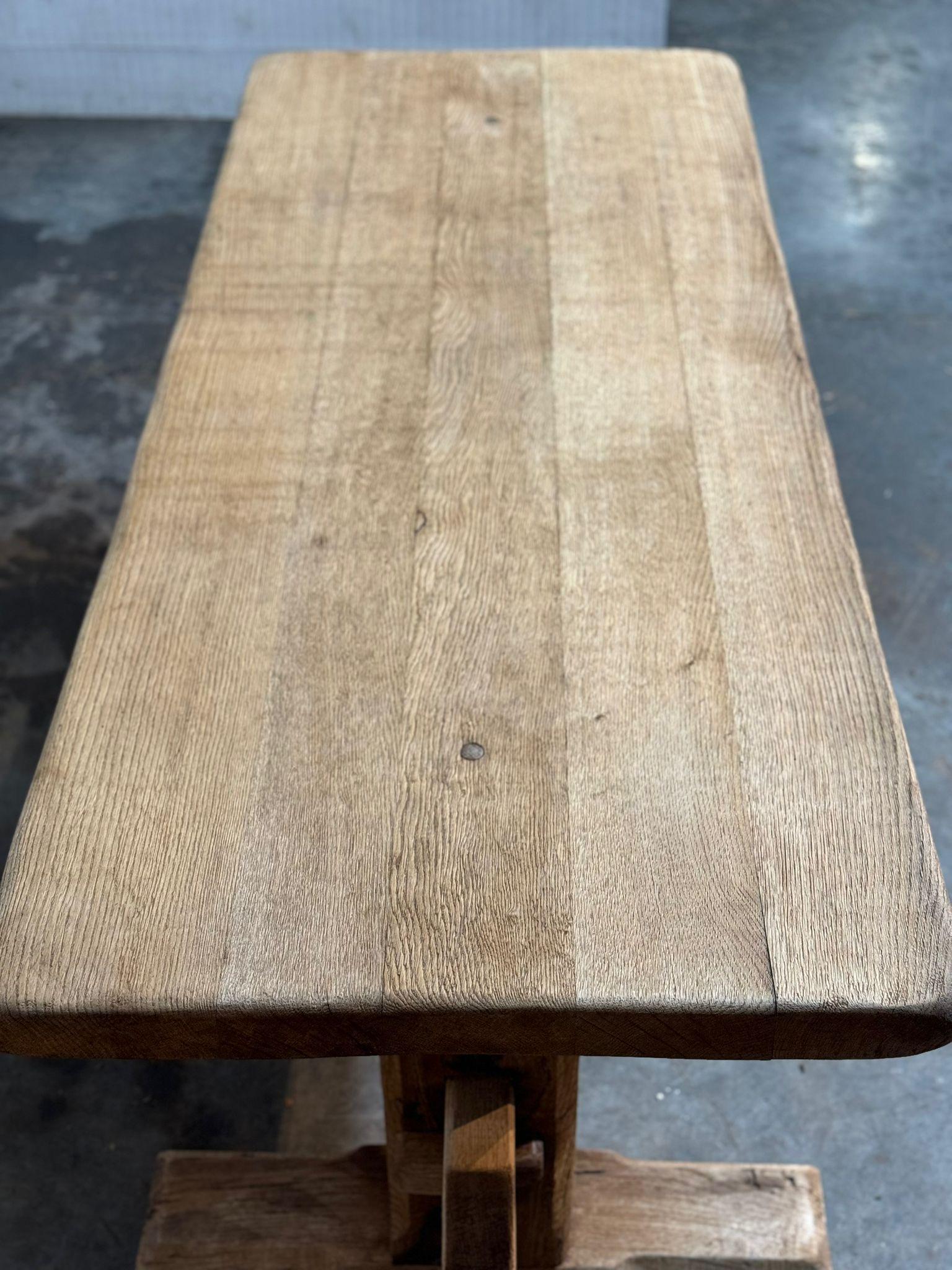 French Bleached Oak Rustic Farmhouse Dining Table  For Sale 8