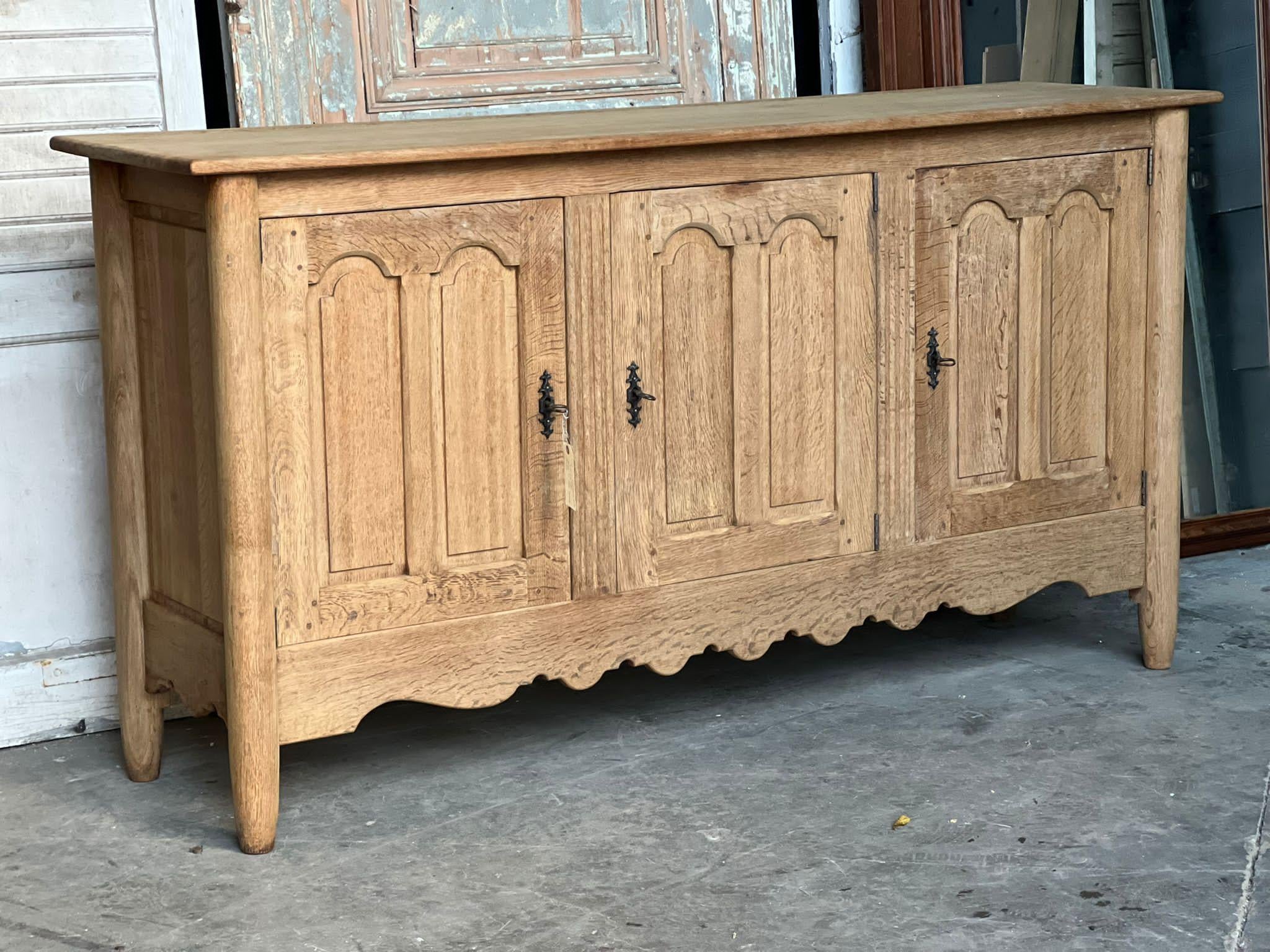 Early 20th Century French Bleached Oak Sideboard 